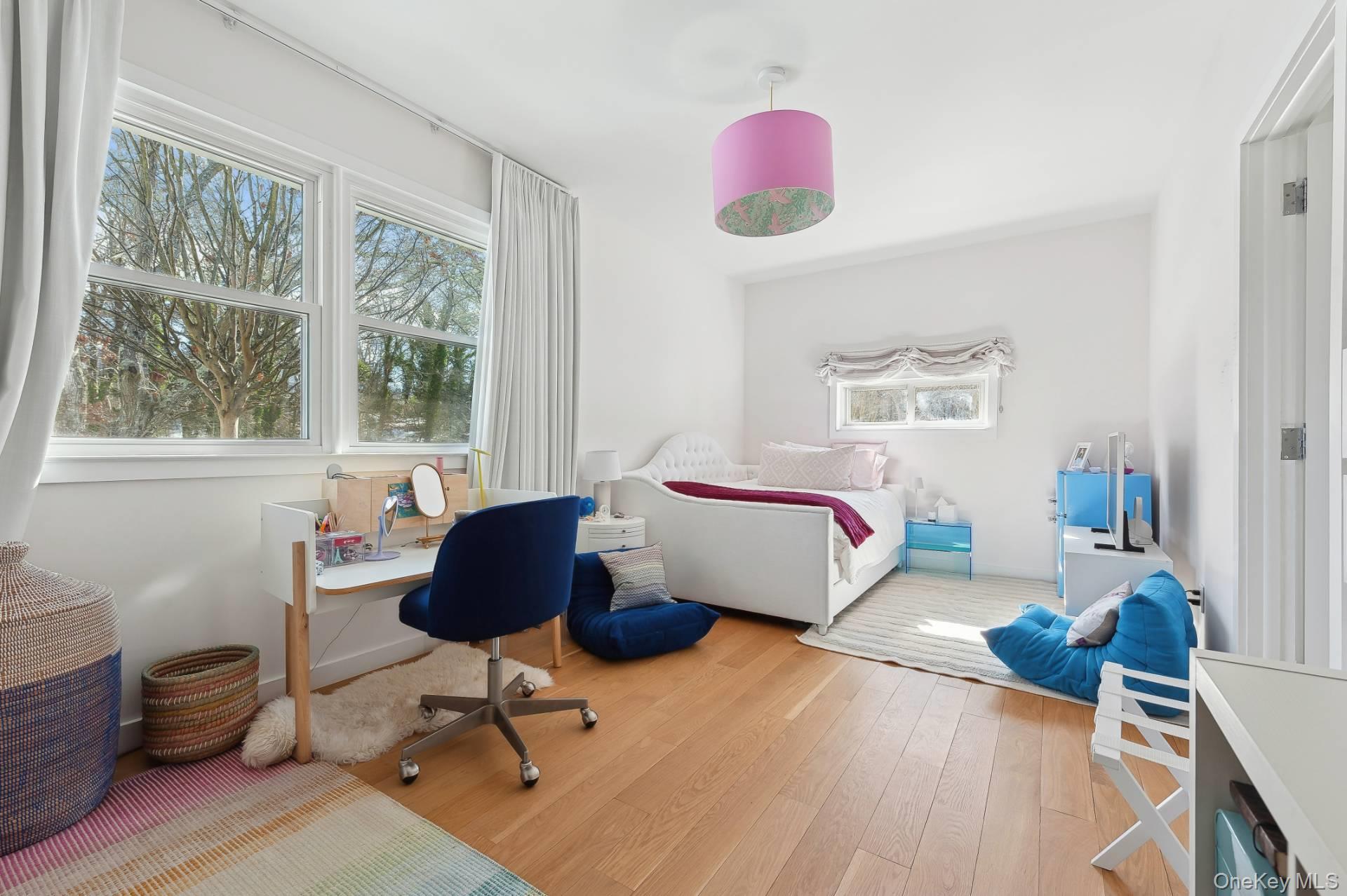 73 Charla Drive, Southampton, NY 11968