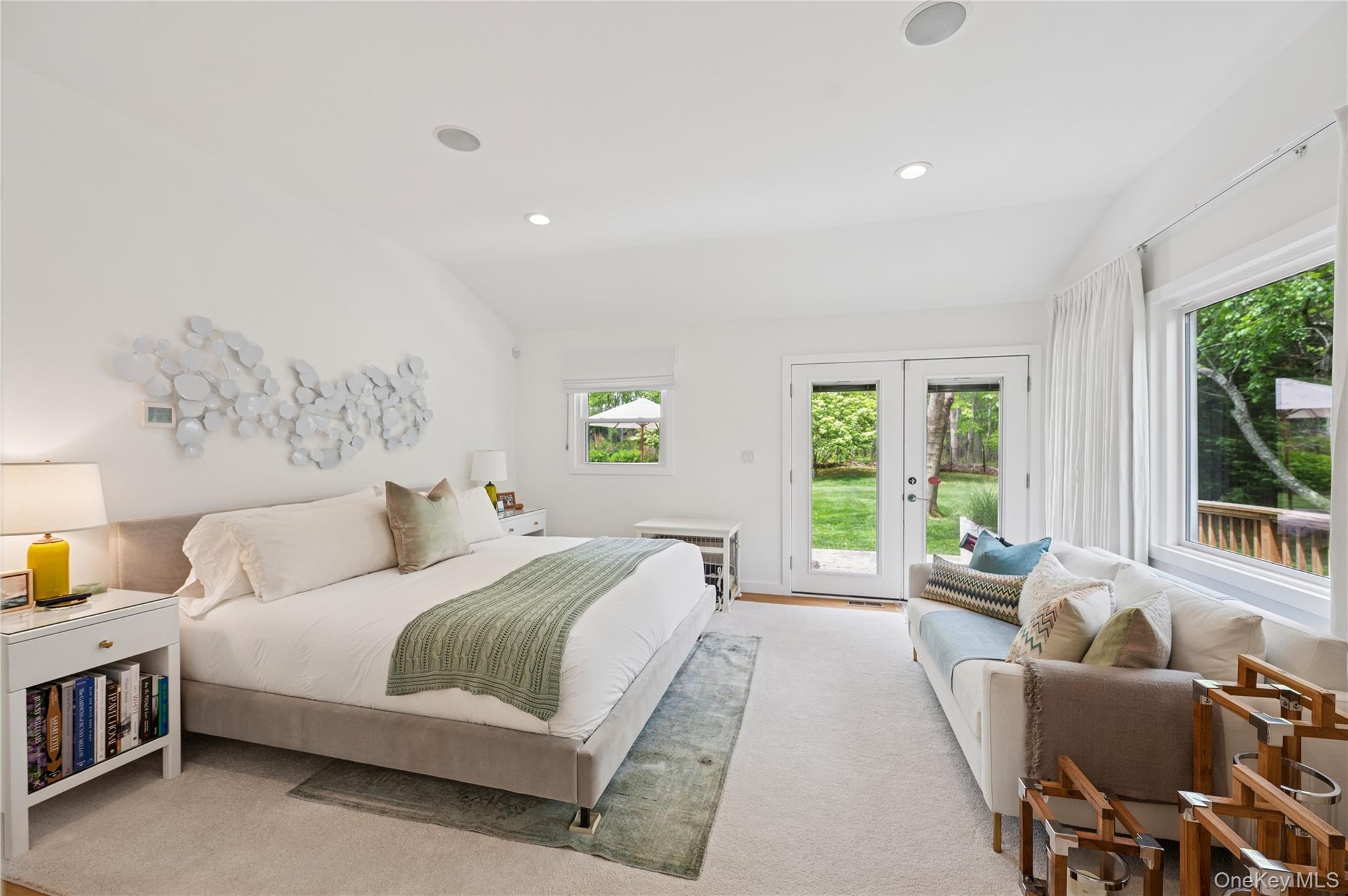 73 Charla Drive, Southampton, NY 11968