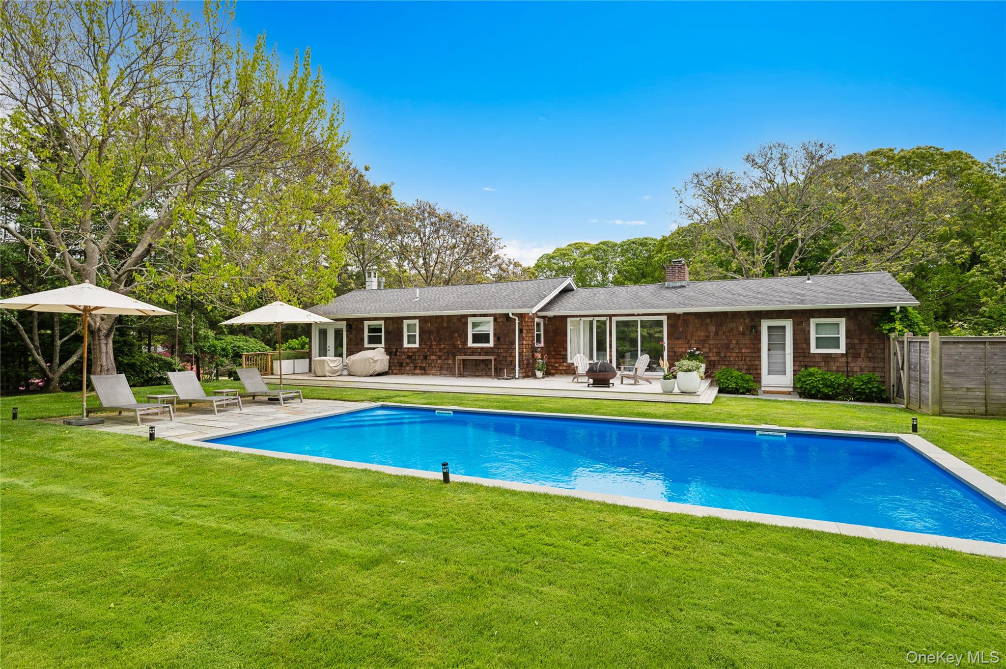 73 Charla Drive, Southampton, NY 11968