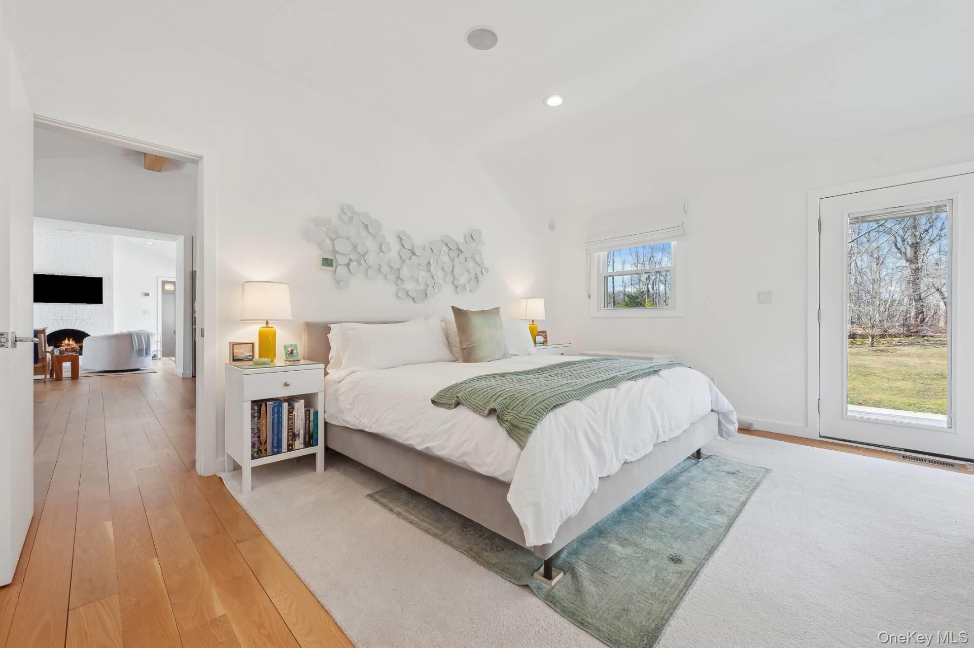 73 Charla Drive, Southampton, NY 11968