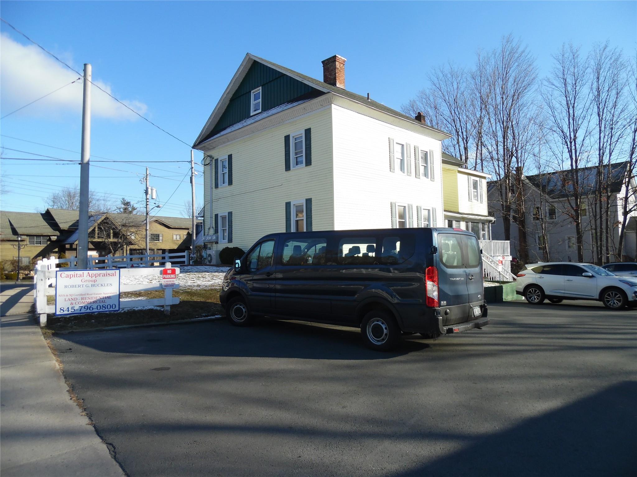 547 Broadway, Monticello, NY 12701