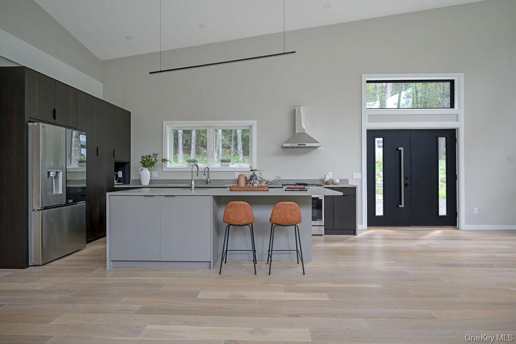 30 Narrow Road, Kingston, NY 12401