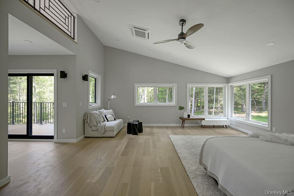 30 Narrow Road, Kingston, NY 12401