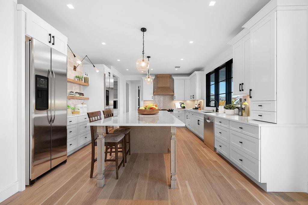 42 Waterview Avenue, Massapequa, NY 11758