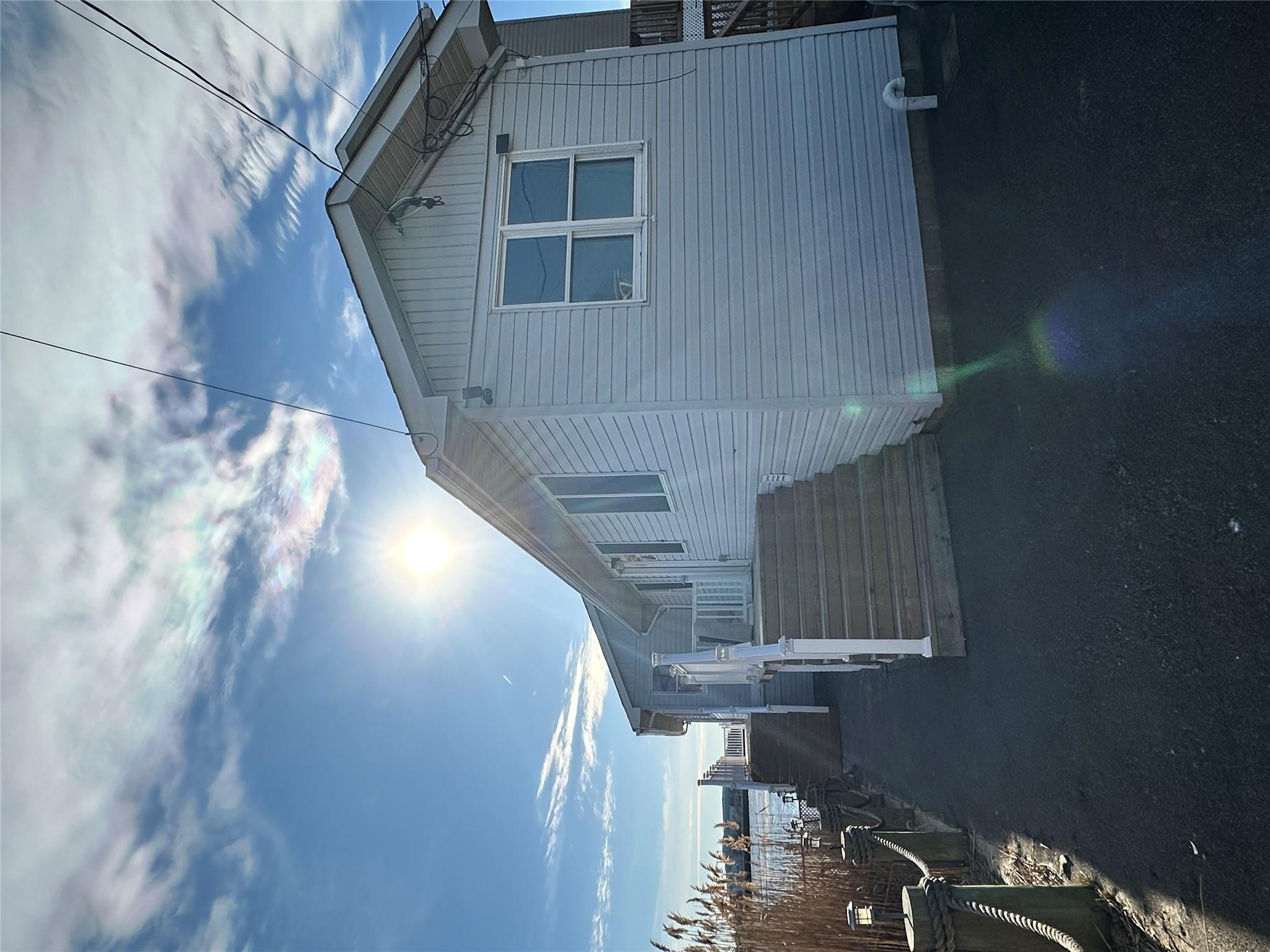 5 sheridan place, Island Park, NY 11558