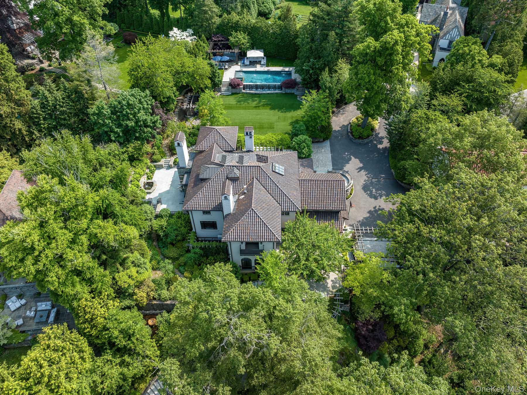 47 Masterton Road, Bronxville, NY 10708