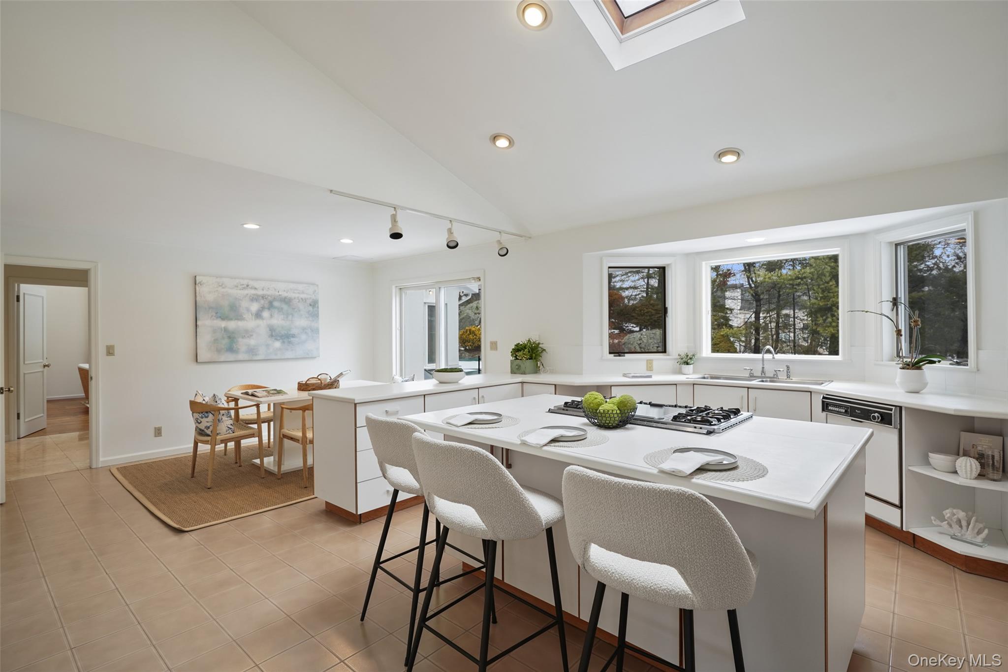 14 Lakeside Drive, Rye, NY 10580