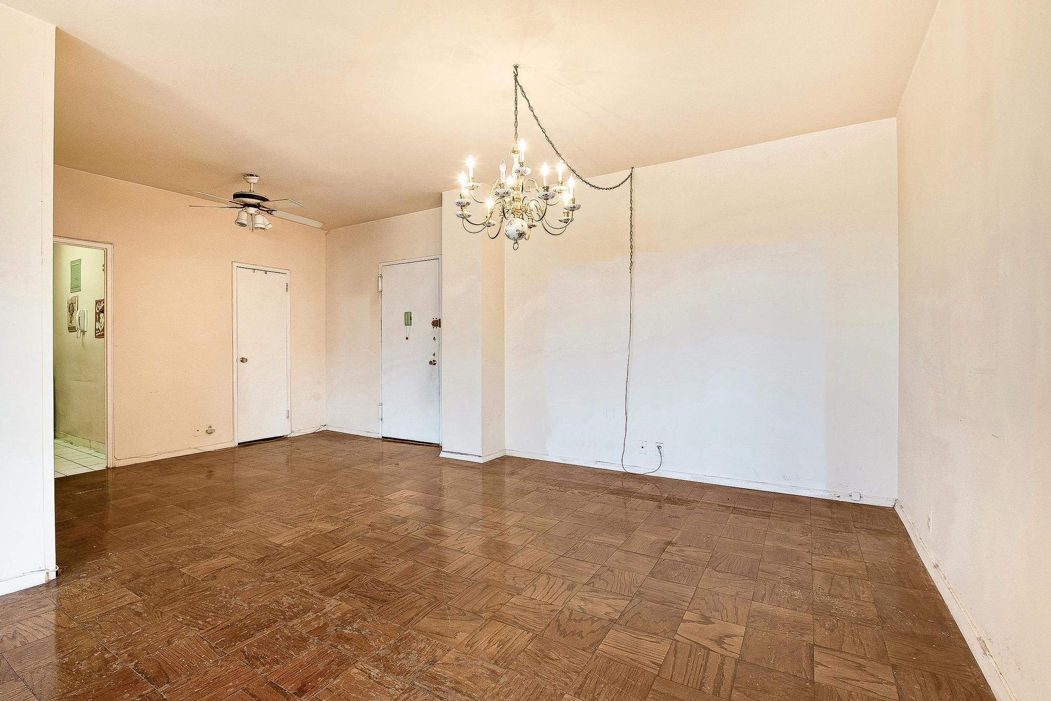 70-25 Yellowstone Boulevard # 18A, Forest Hills, NY 11375