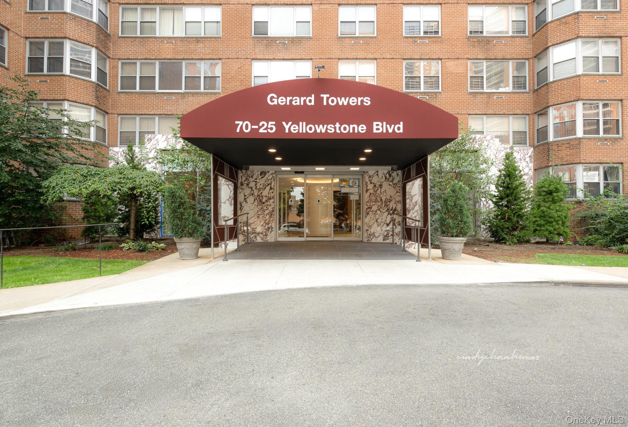 70-25 Yellowstone Boulevard # 24B, Forest Hills, NY 11375