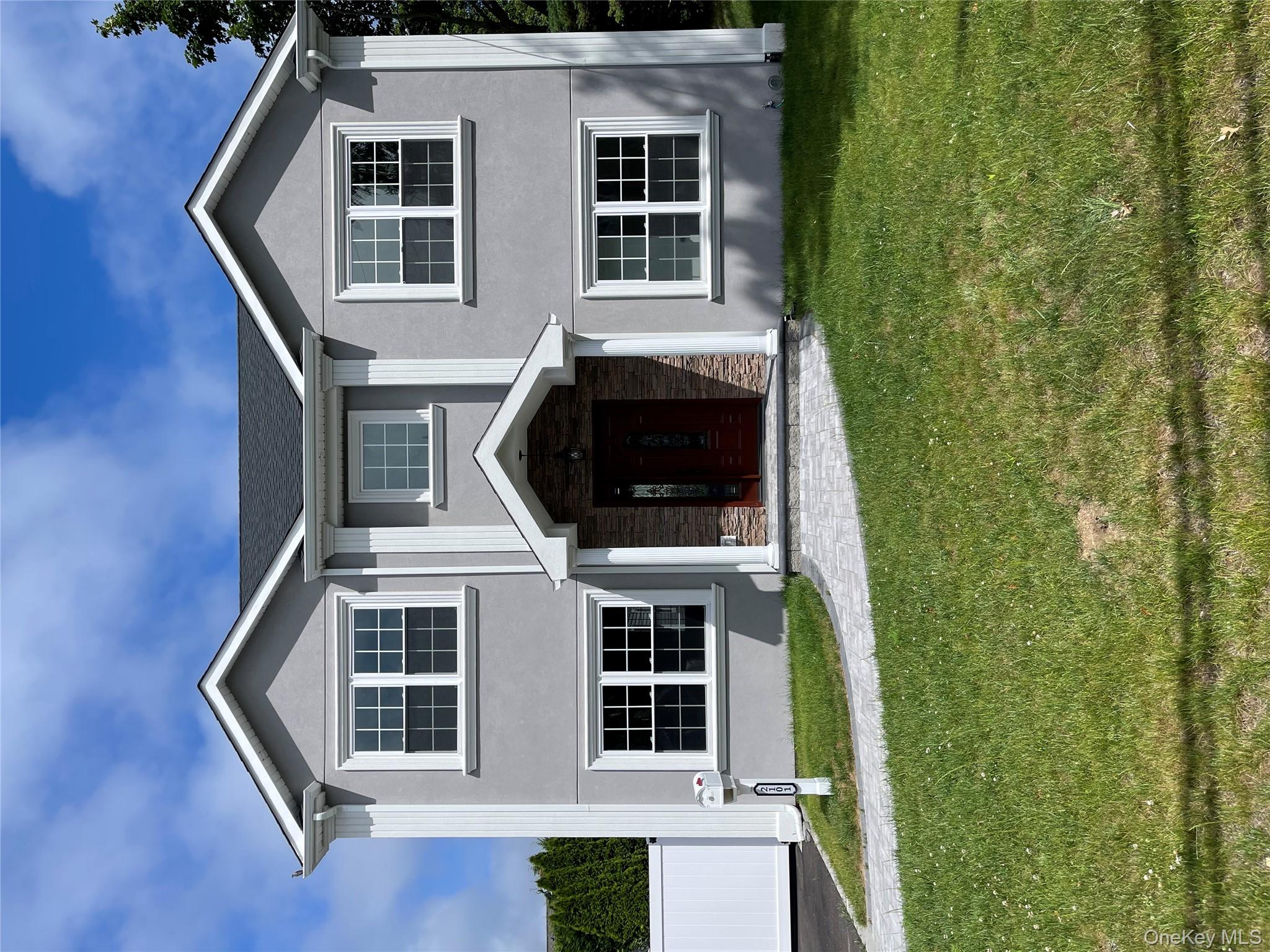 2101 Fir Street, Wantagh, NY 11793