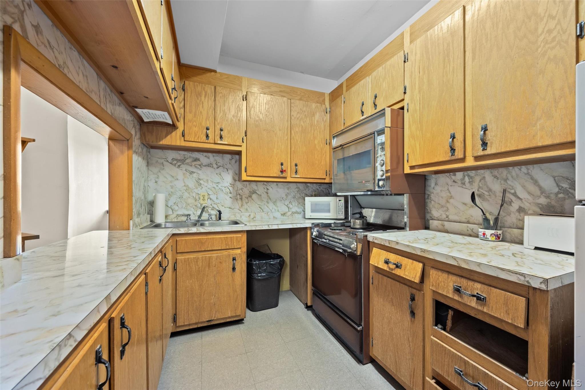 90 Scofield Street, Walden, NY 12586