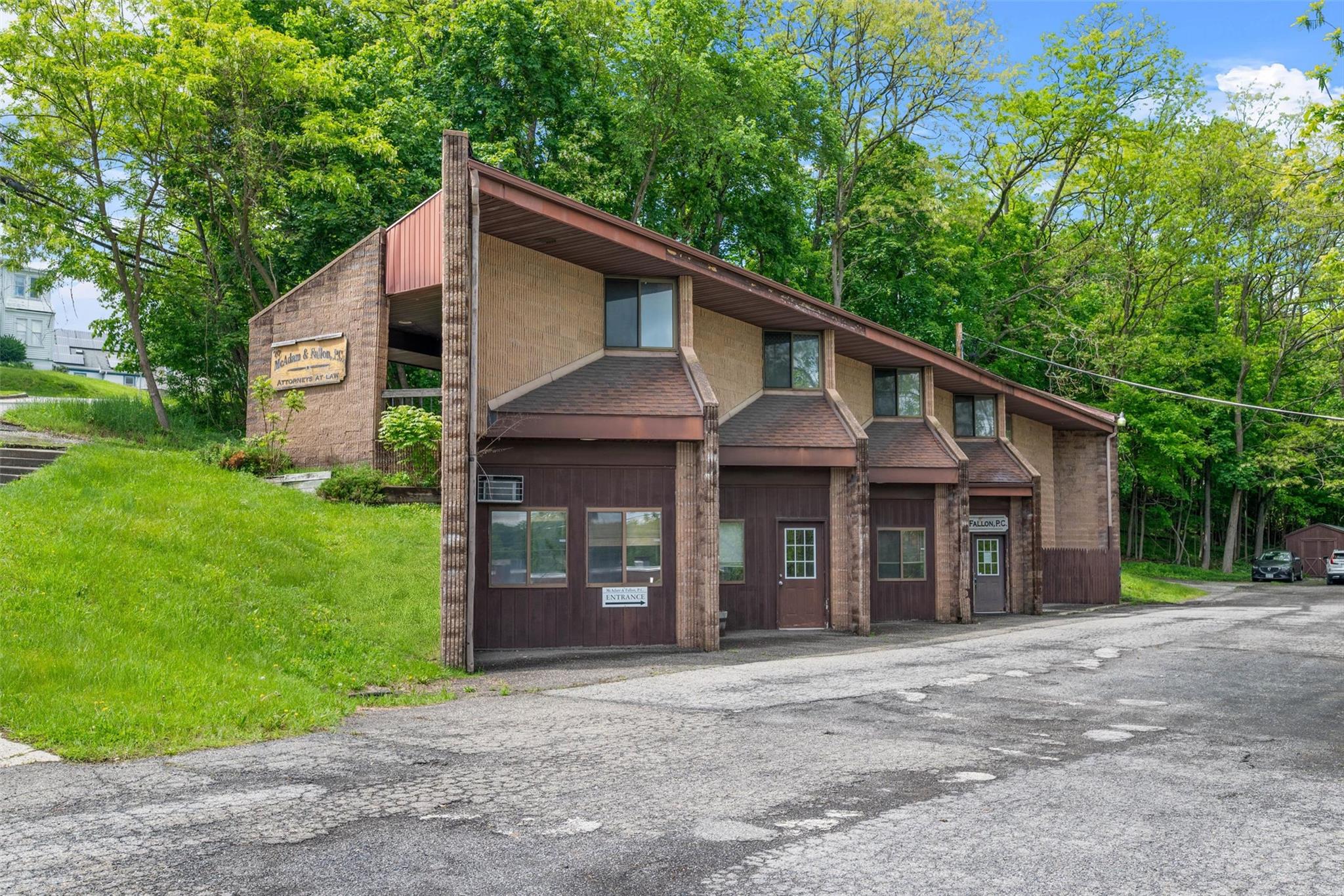 90 Scofield Street, Walden, NY 12586
