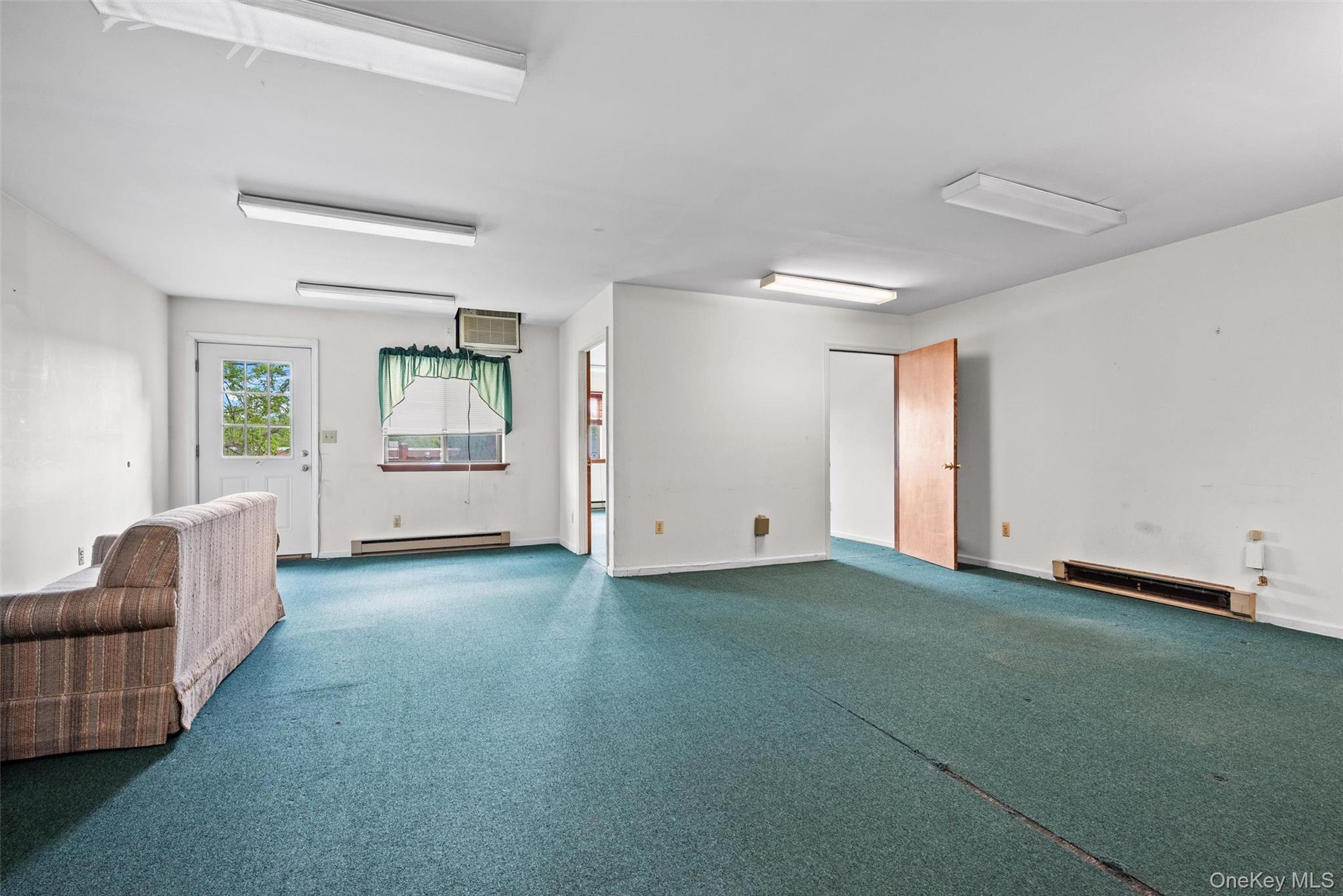 90 Scofield Street, Walden, NY 12586