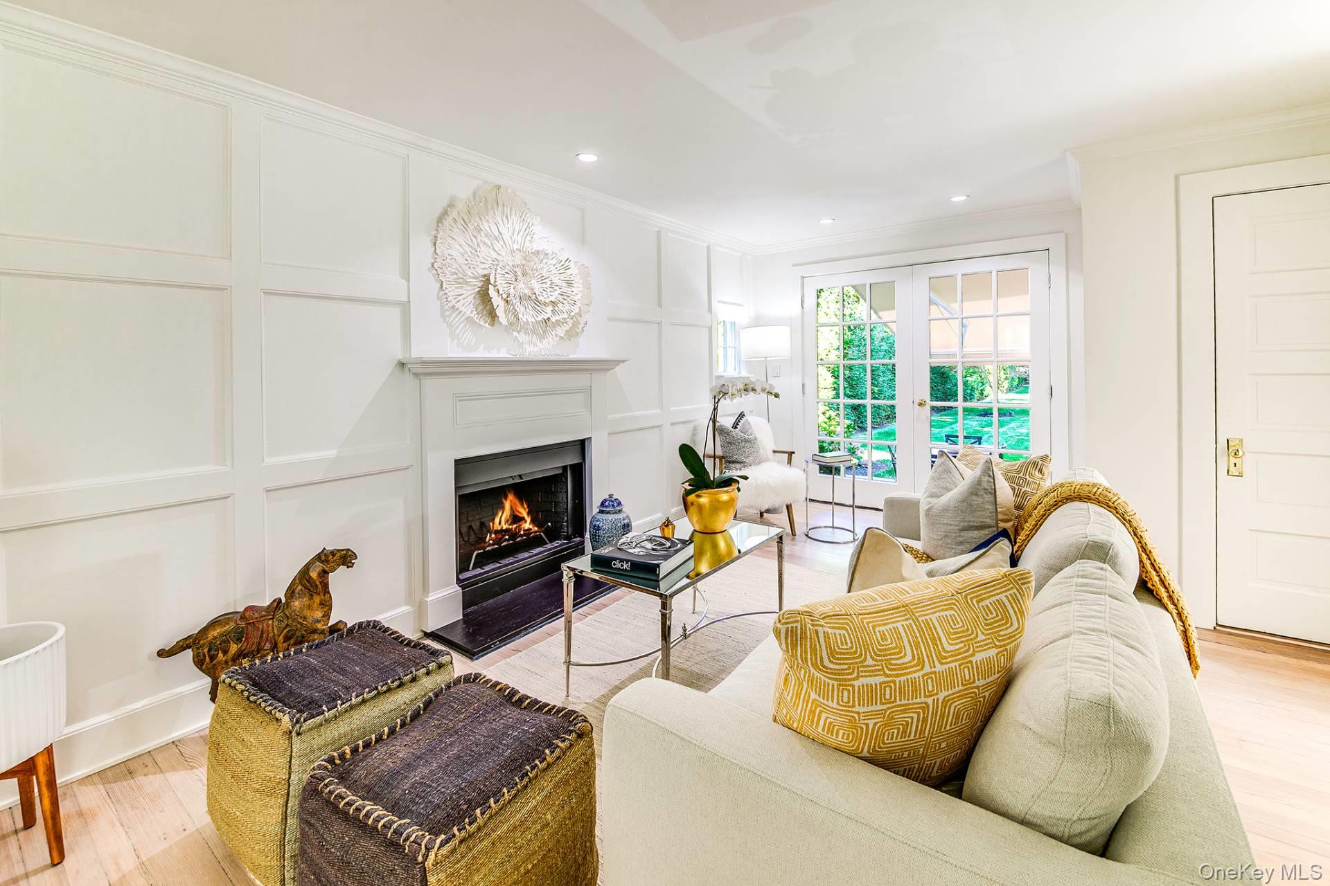 33 Halsey Avenue, Southampton, NY 11968