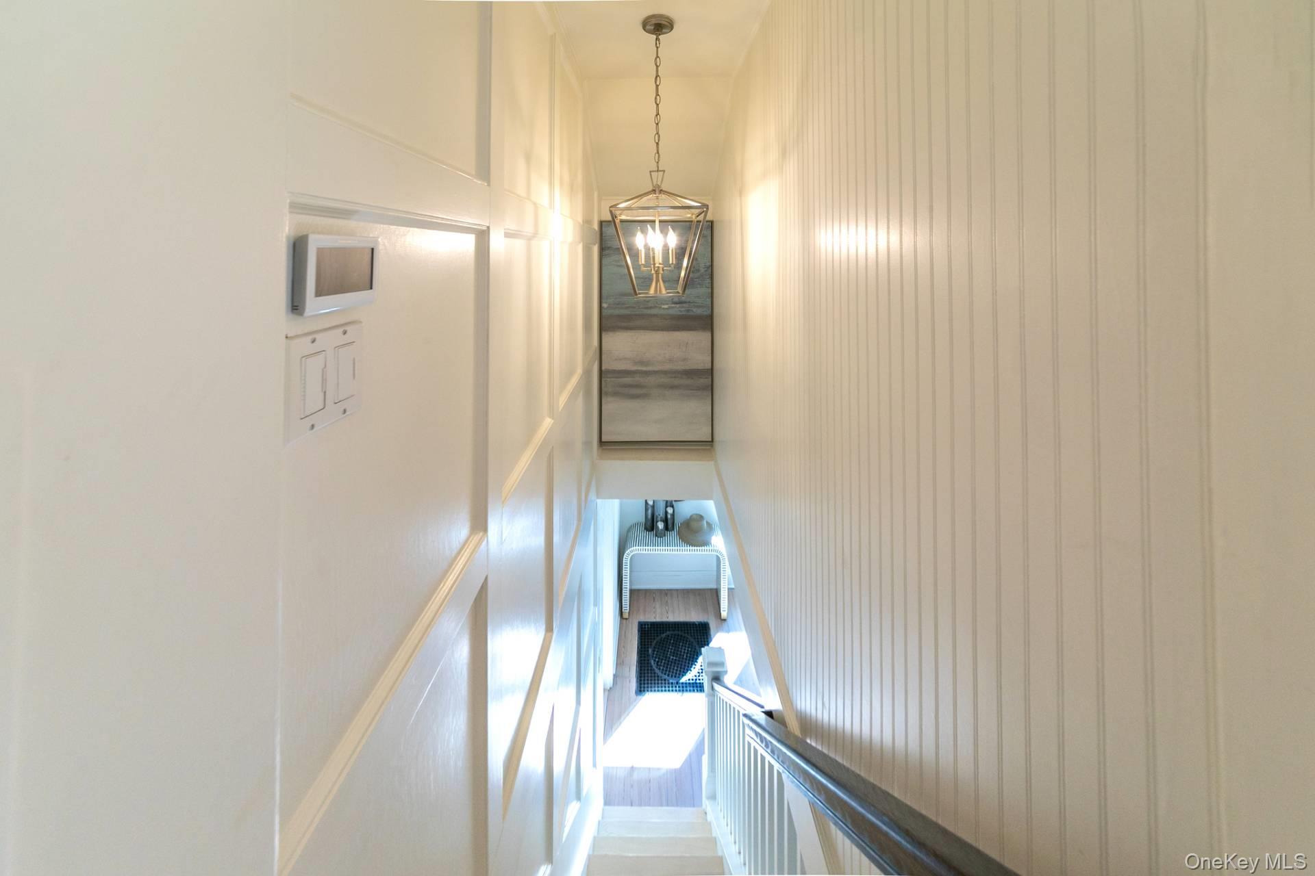 33 Halsey Avenue, Southampton, NY 11968