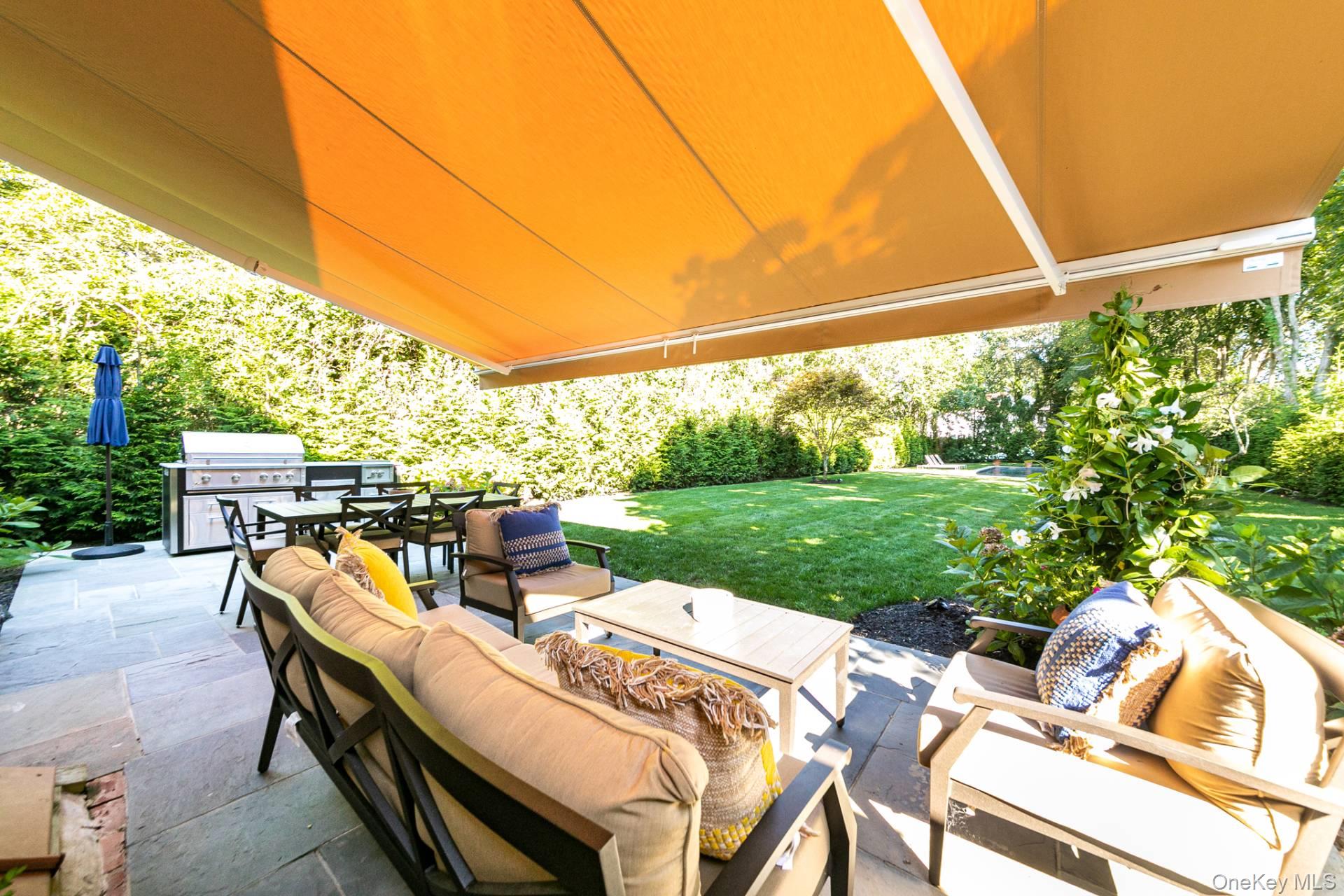 33 Halsey Avenue, Southampton, NY 11968