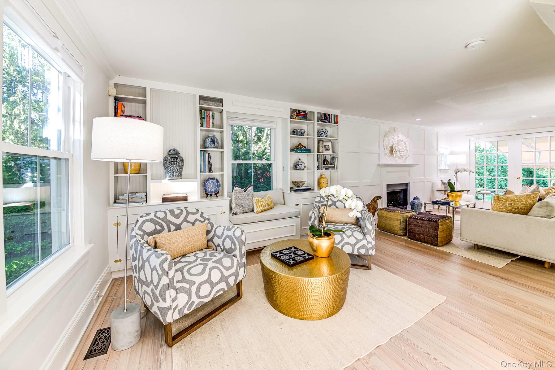 33 Halsey Avenue, Southampton, NY 11968