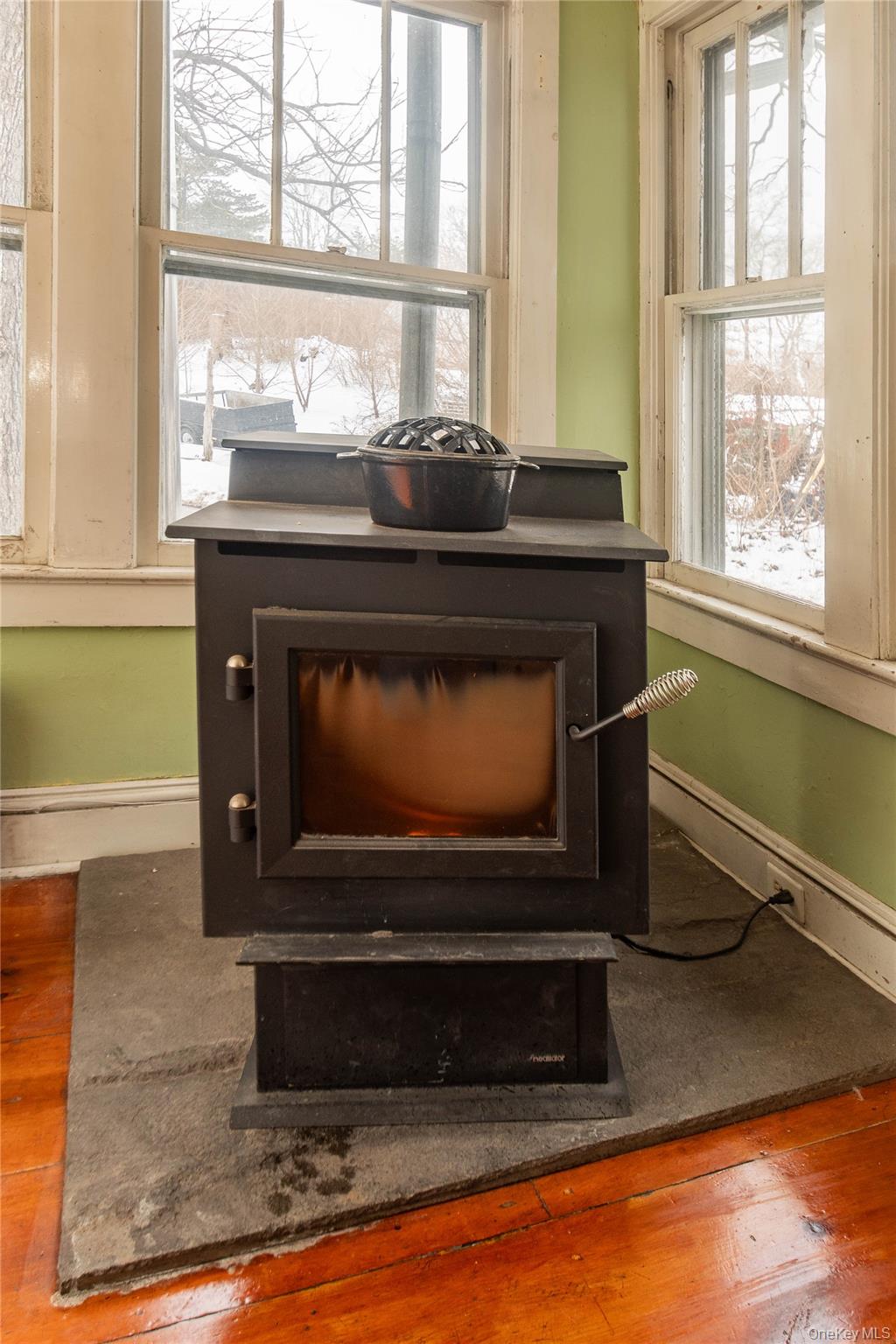 807 Lucas Avenue Extension, Hurley, NY 12443