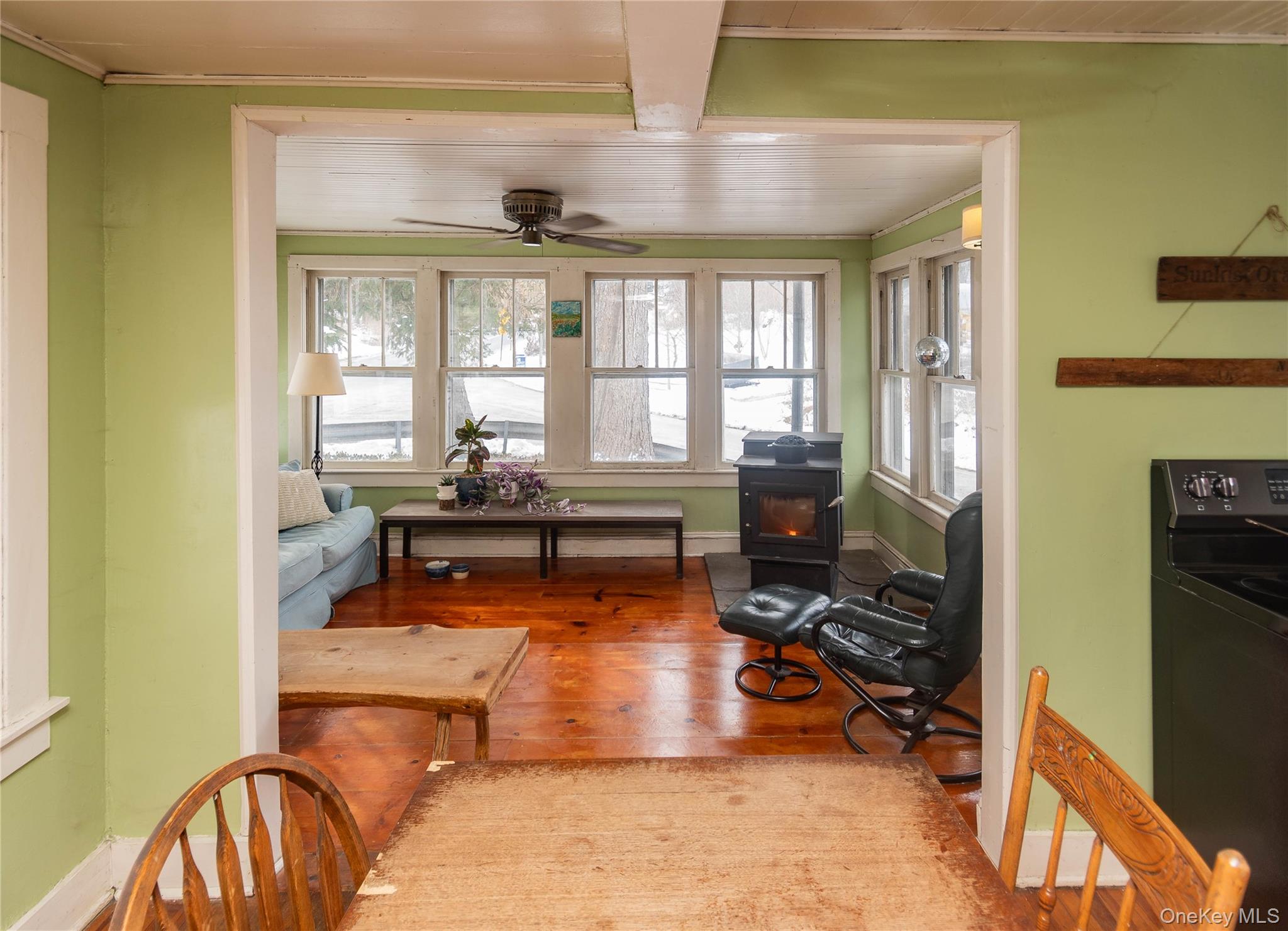 807 Lucas Avenue Extension, Hurley, NY 12443