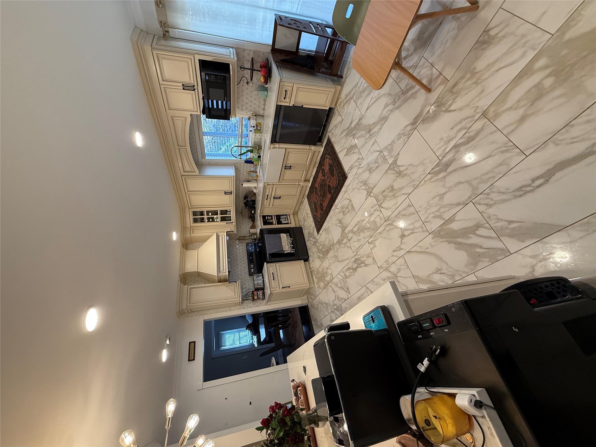 15 Fresh Pond Road, Northport, NY 11768