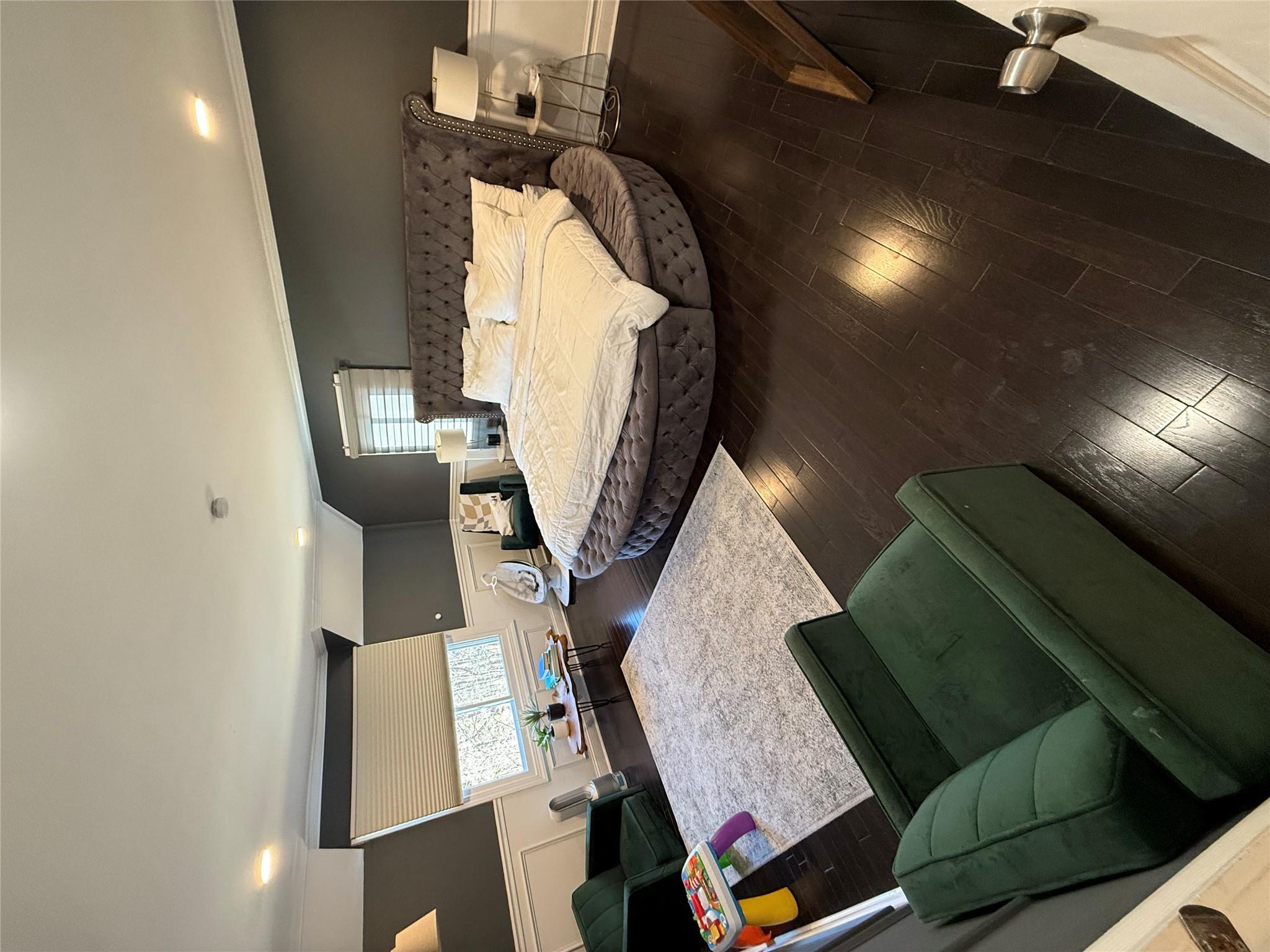 15 Fresh Pond Road, Northport, NY 11768