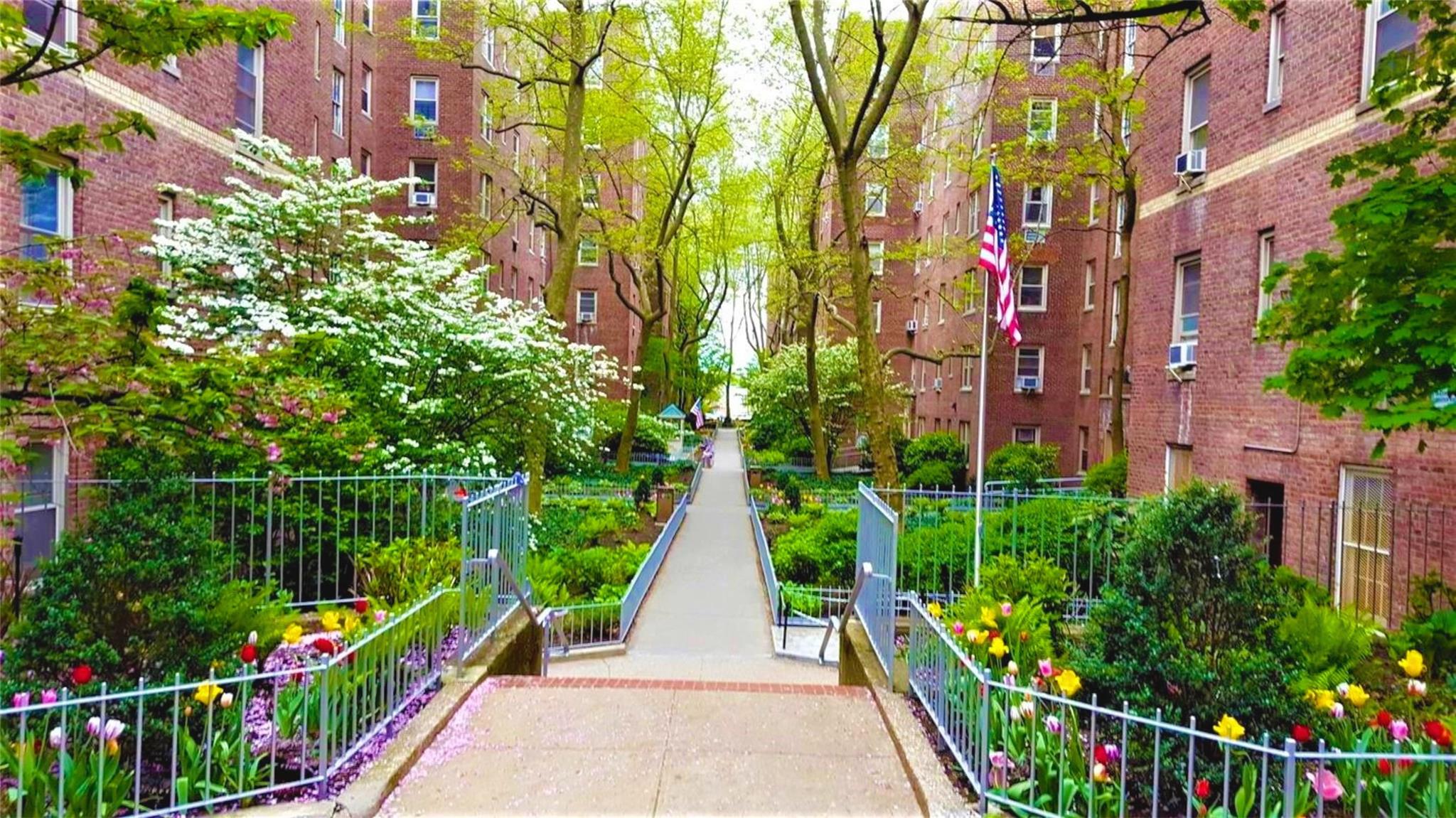 48-01 42nd Street # 5D, Sunnyside, NY 11104