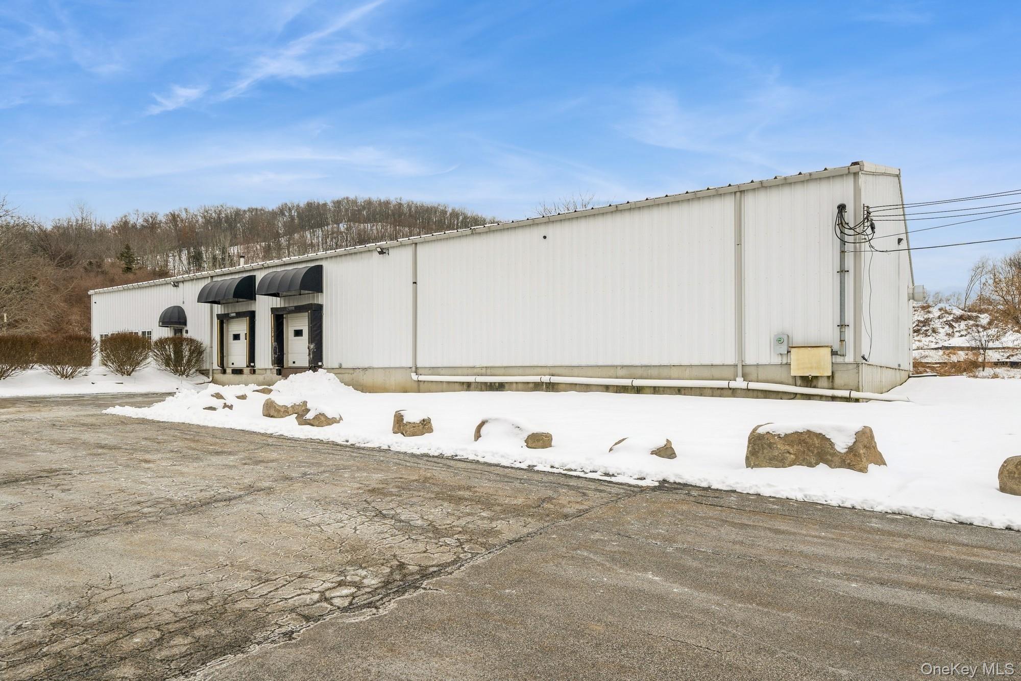 41 Elkay Drive, Chester, NY 10918