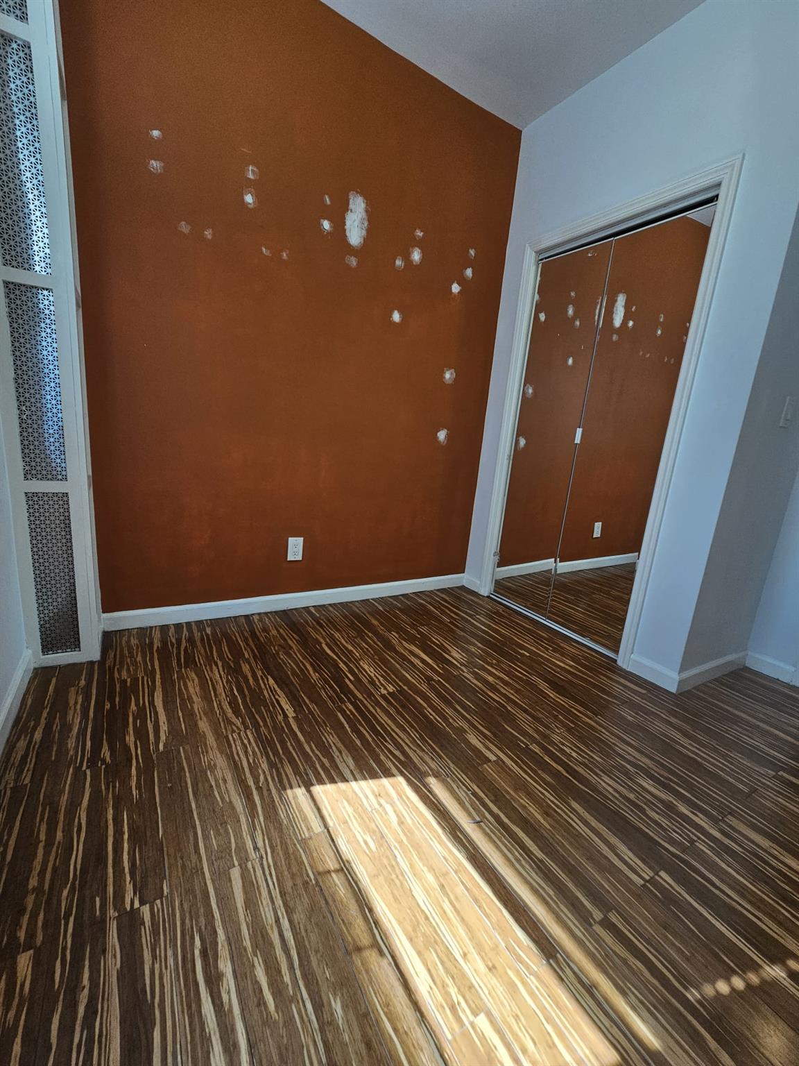 21-15 33 Street # 4G, Astoria, NY 11105