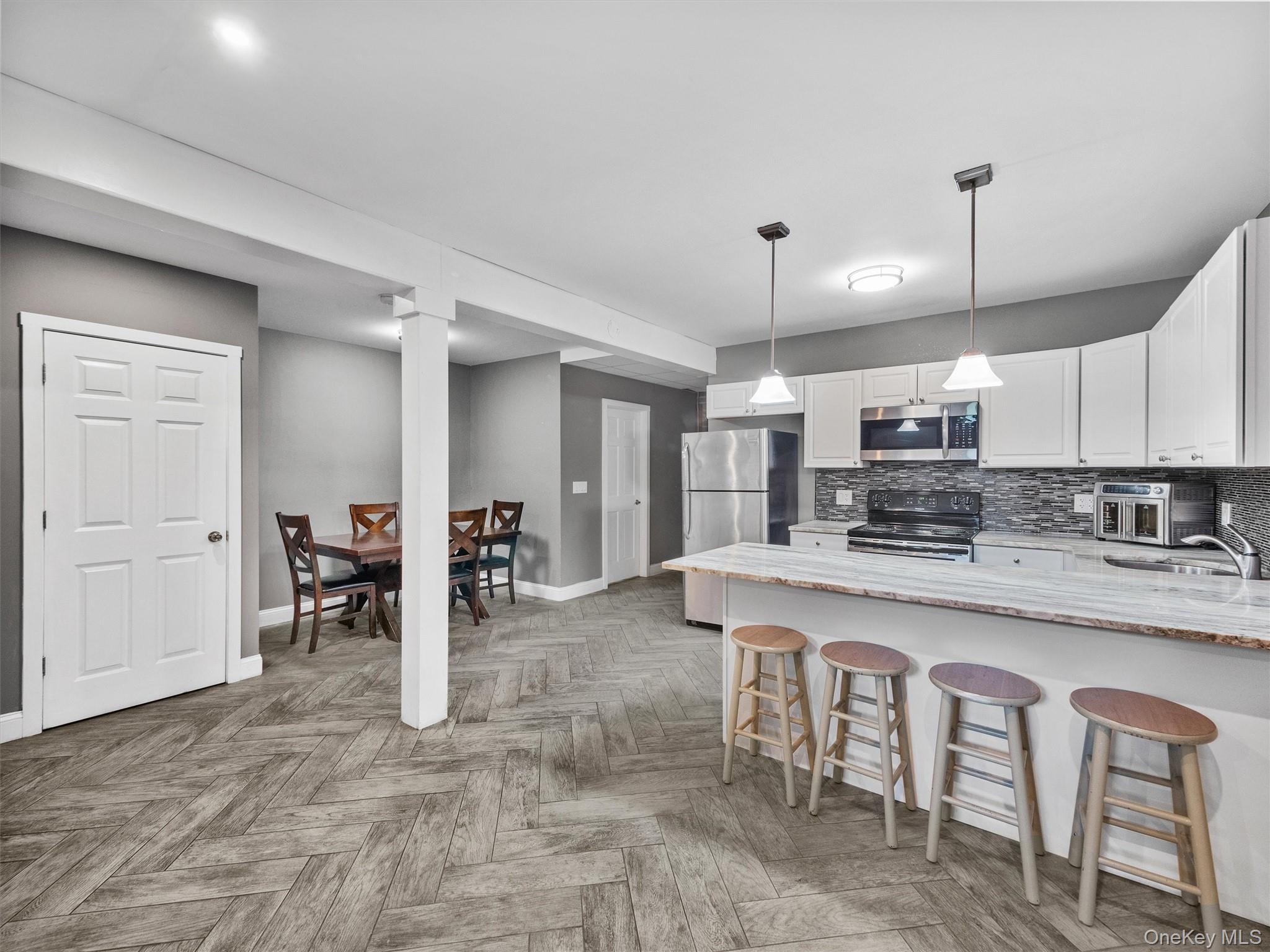 24 Table Rock Road, Tuxedo Park, NY 10987