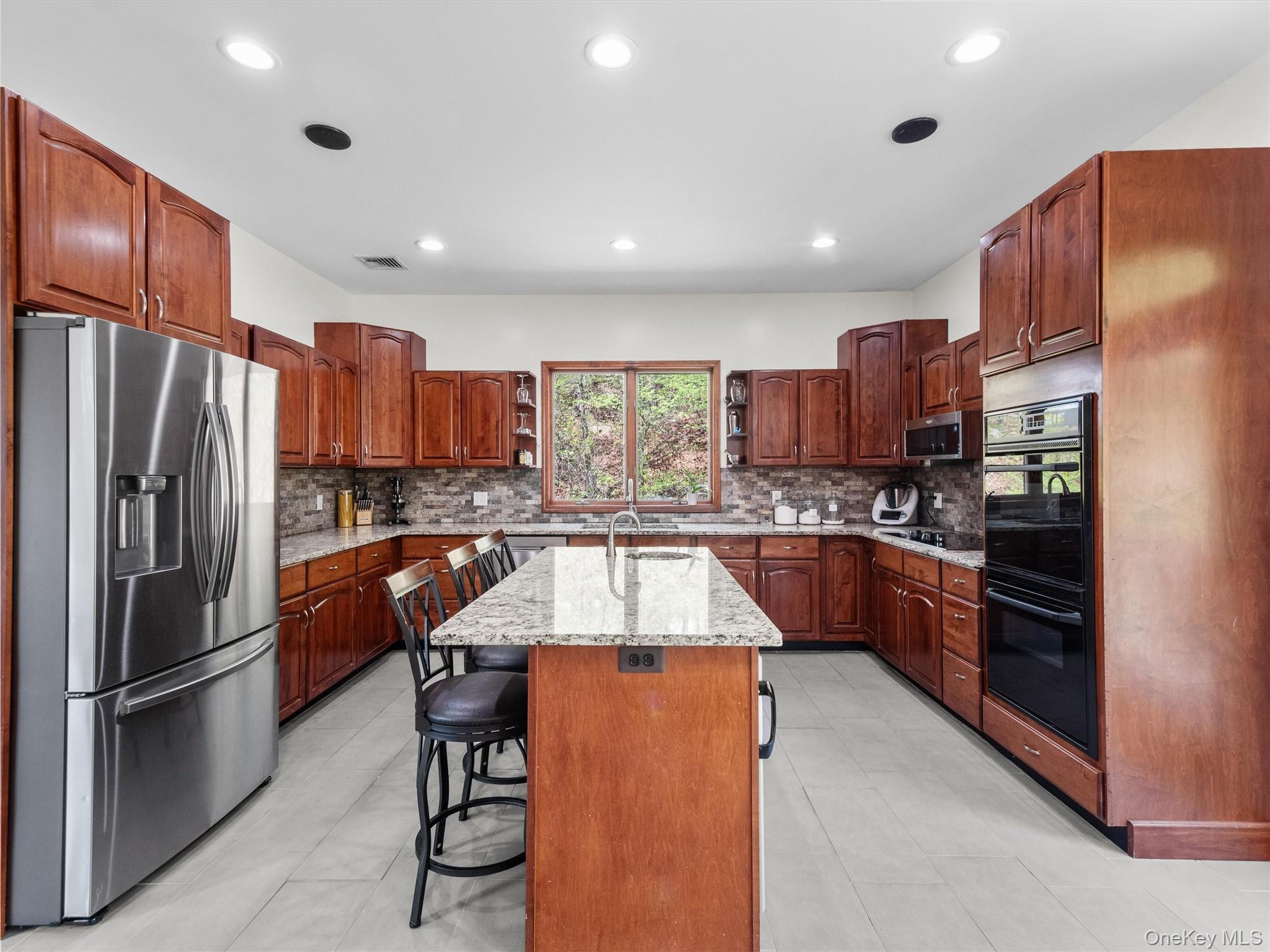 24 Table Rock Road, Tuxedo Park, NY 10987