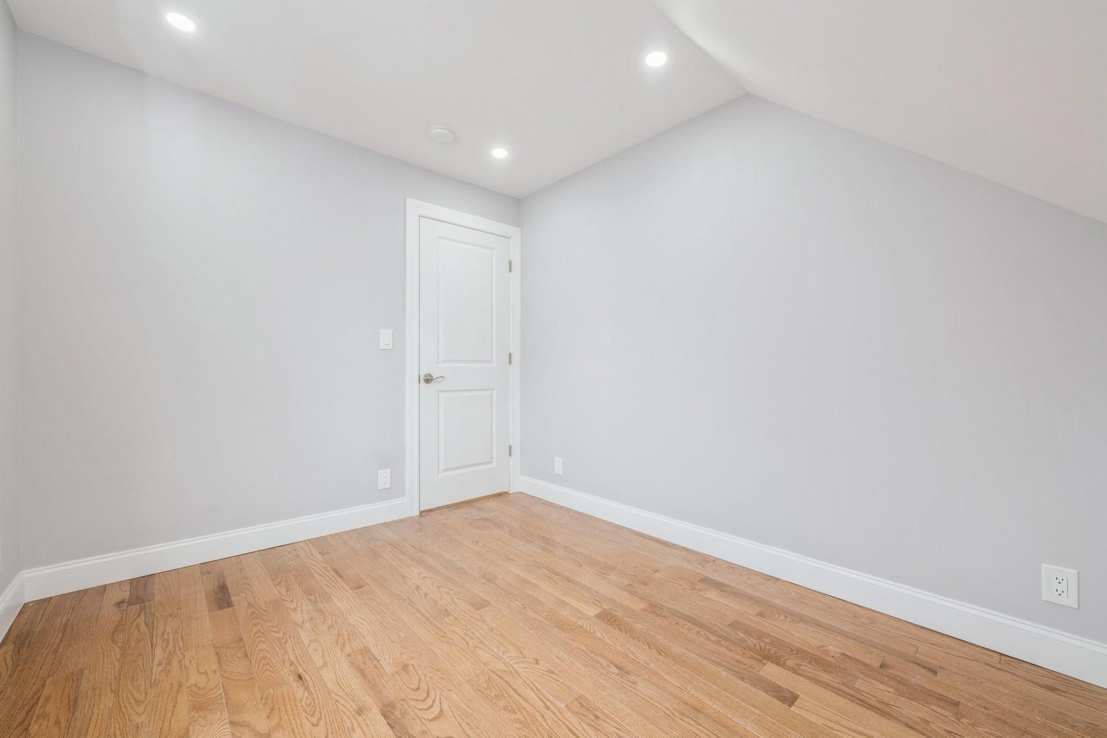 246-59 86th Road, Bellerose, NY 11426