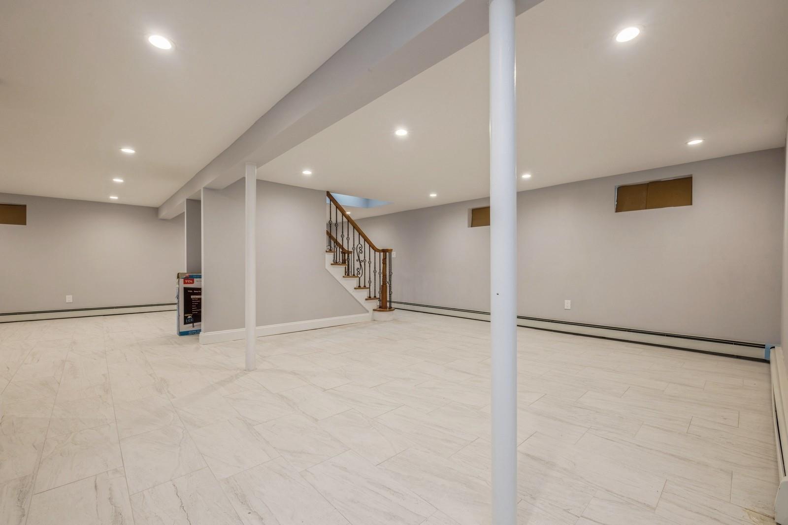 246-59 86th Road, Bellerose, NY 11426