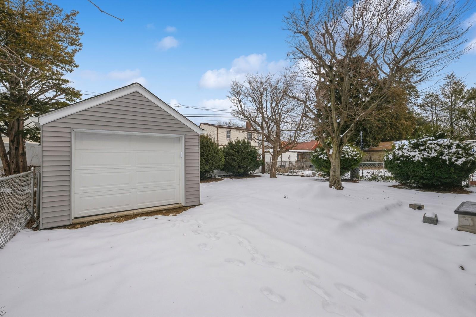 246-59 86th Road, Bellerose, NY 11426