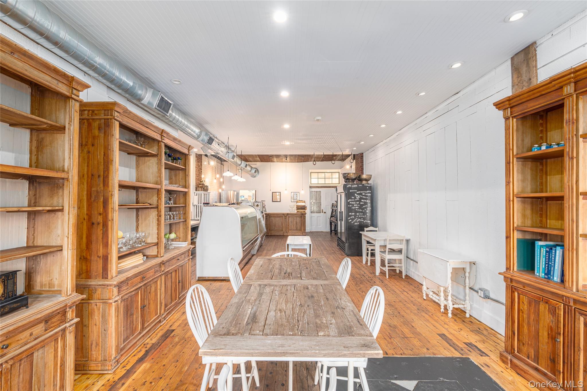 19 Front Street, Greenport, NY 11944