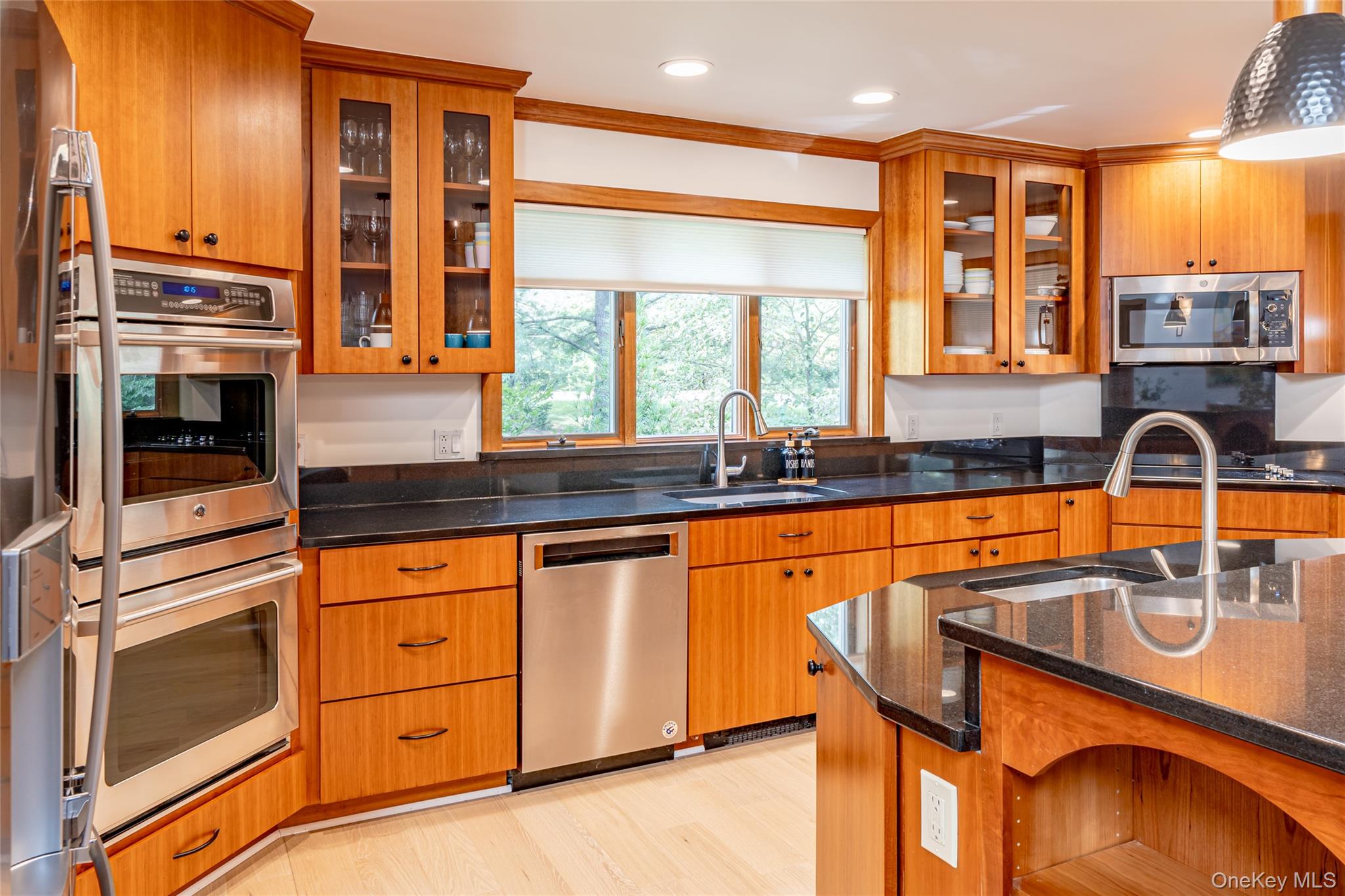 37 Patricia Drive, Pleasant Valley, NY 12569