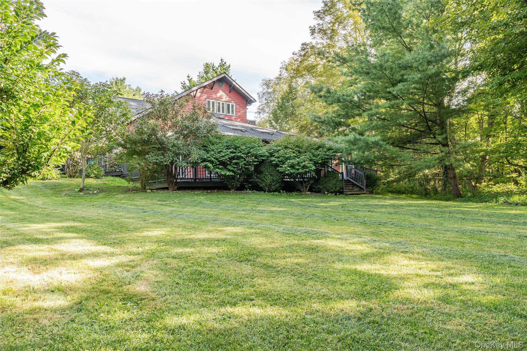 37 Patricia Drive, Pleasant Valley, NY 12569