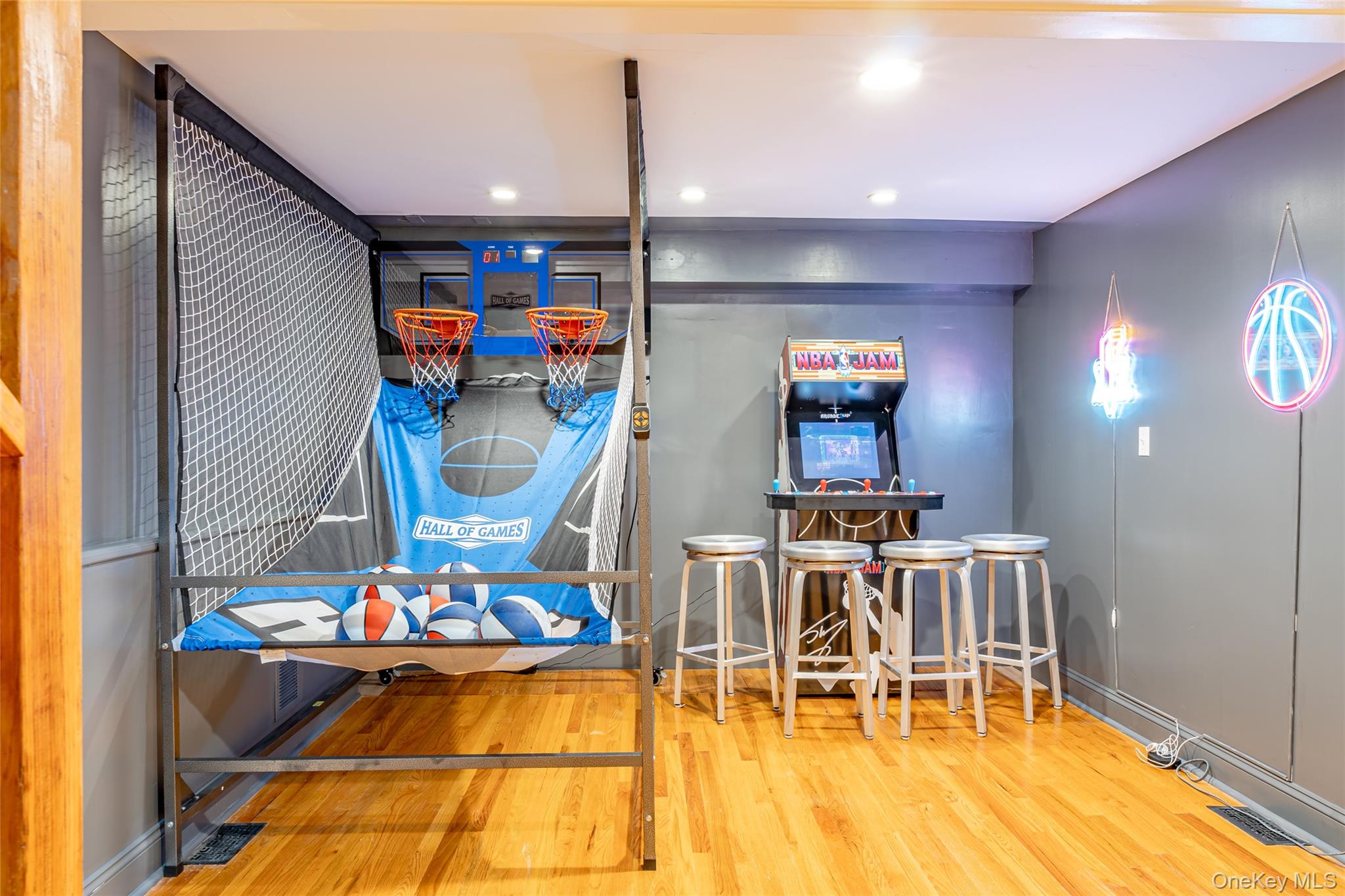 37 Patricia Drive, Pleasant Valley, NY 12569