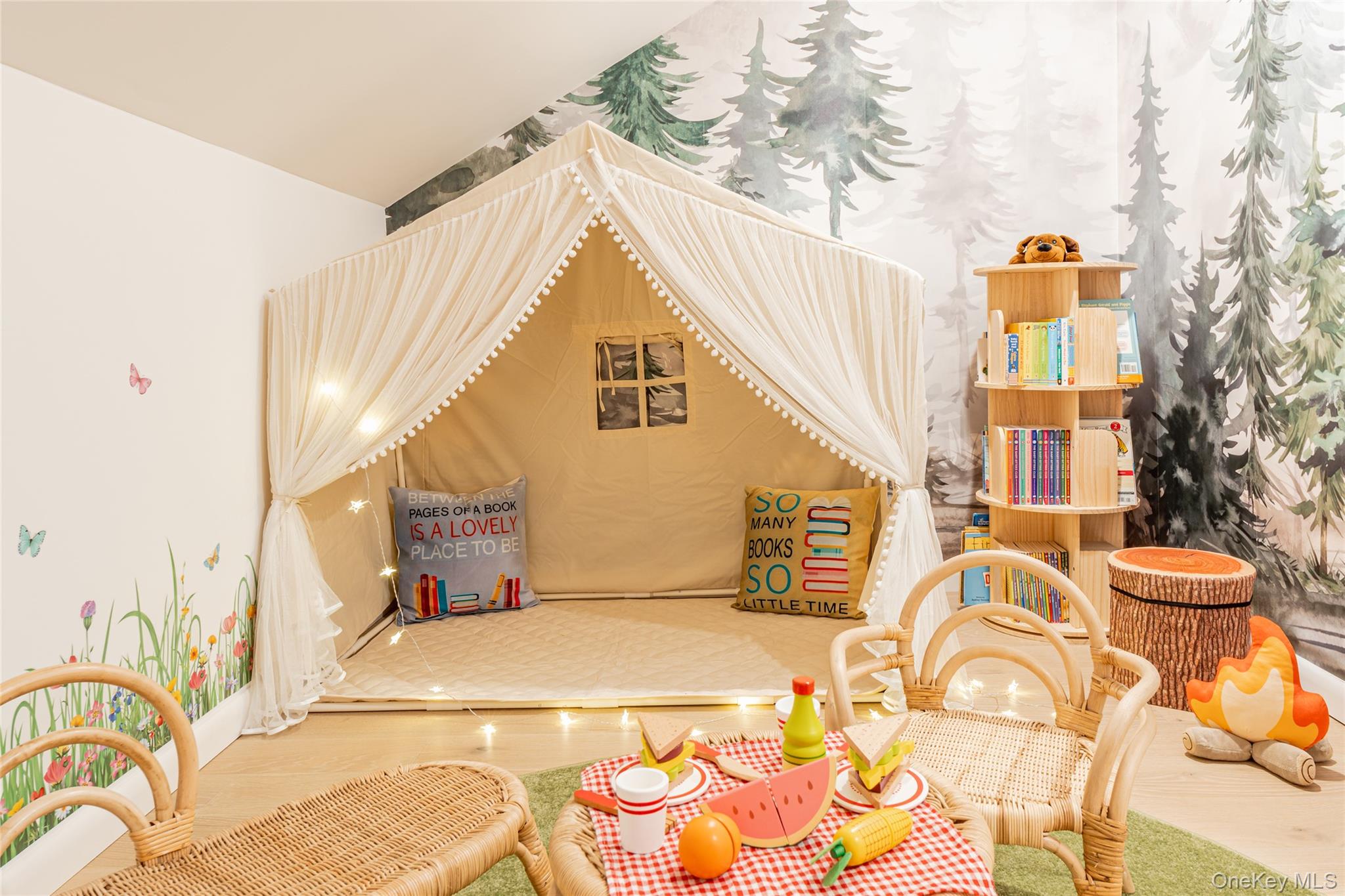 37 Patricia Drive, Pleasant Valley, NY 12569