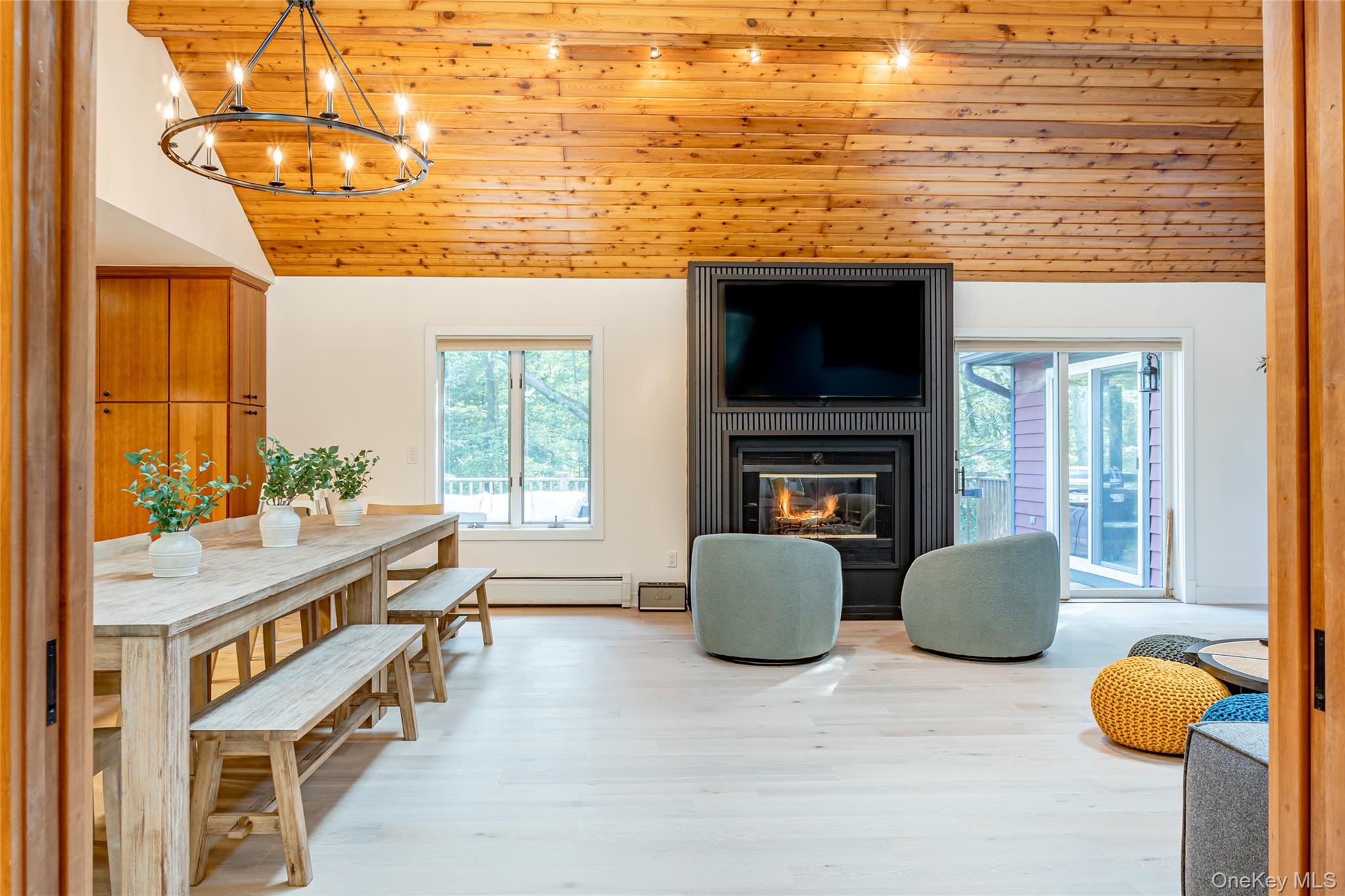 37 Patricia Drive, Pleasant Valley, NY 12569