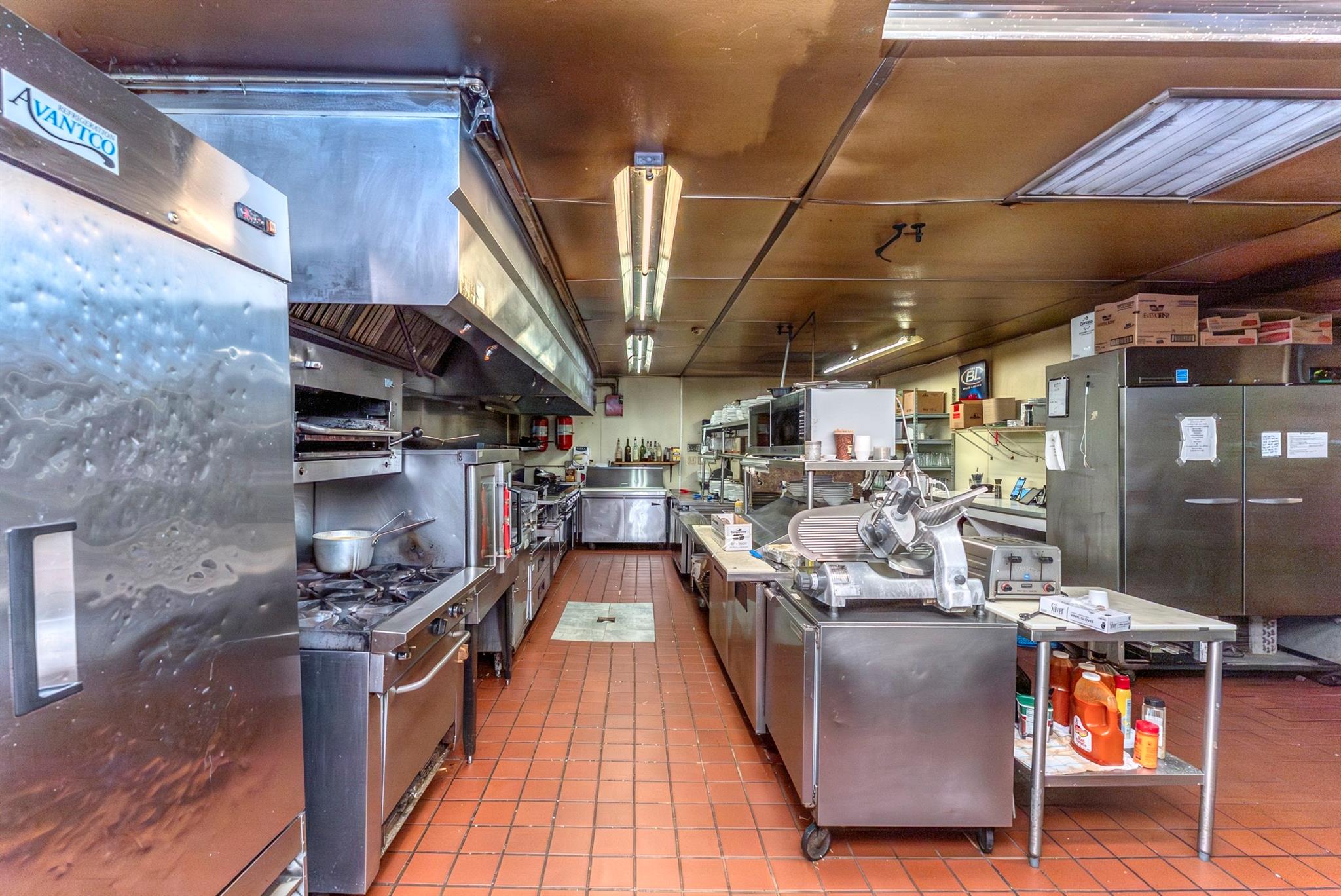 812 Ulster Avenue, Kingston, NY 12401