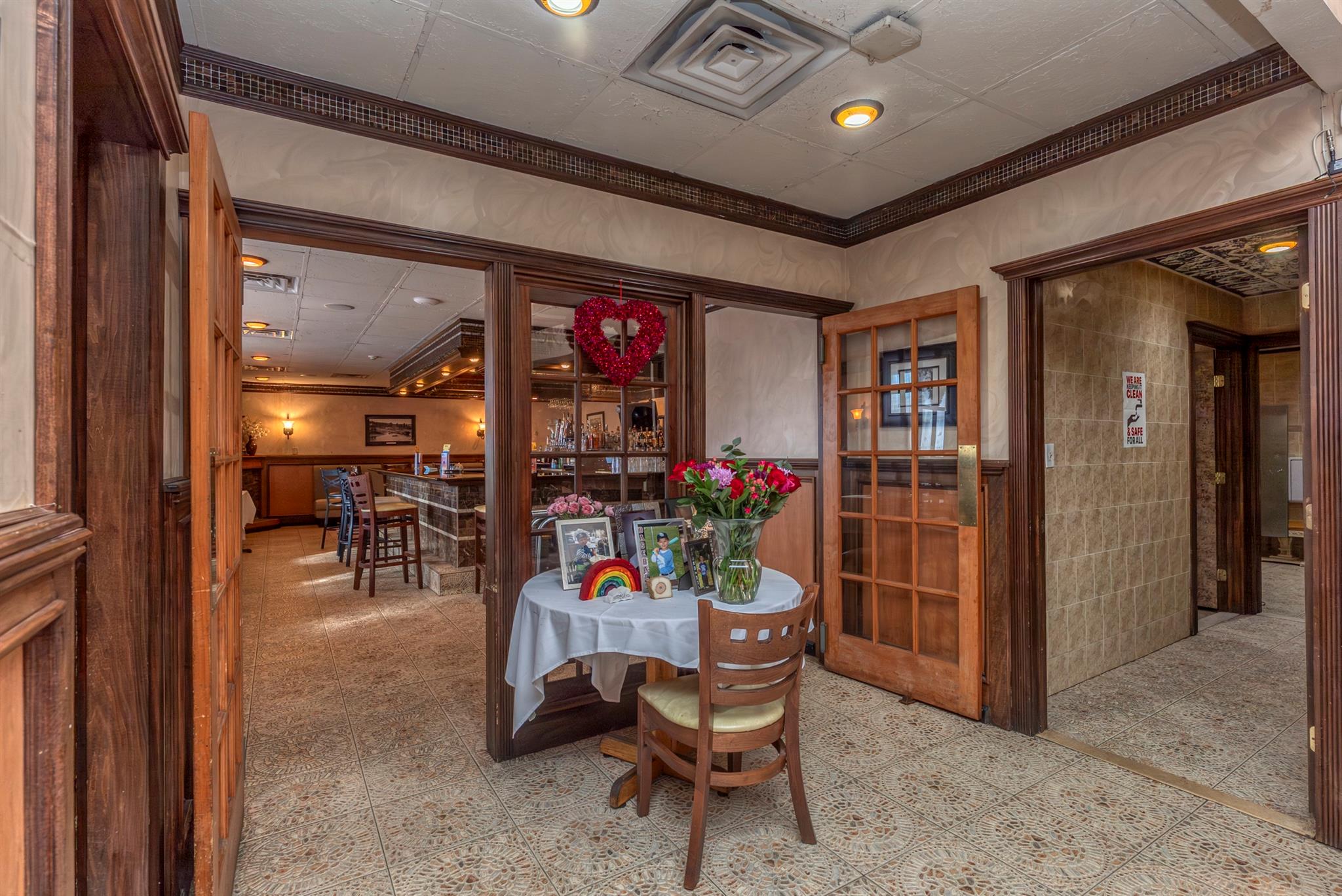 812 Ulster Avenue, Kingston, NY 12401