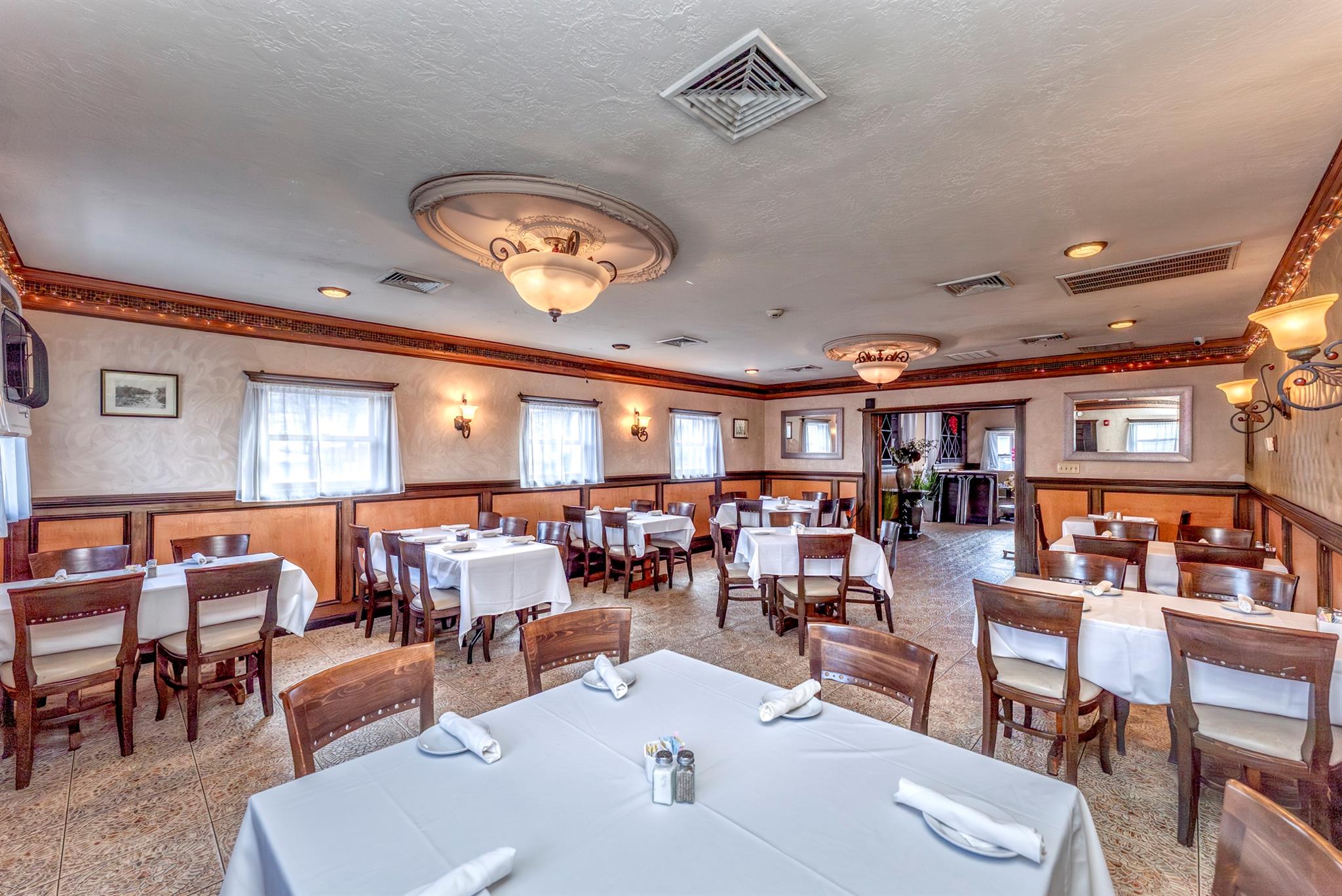 812 Ulster Avenue, Kingston, NY 12401