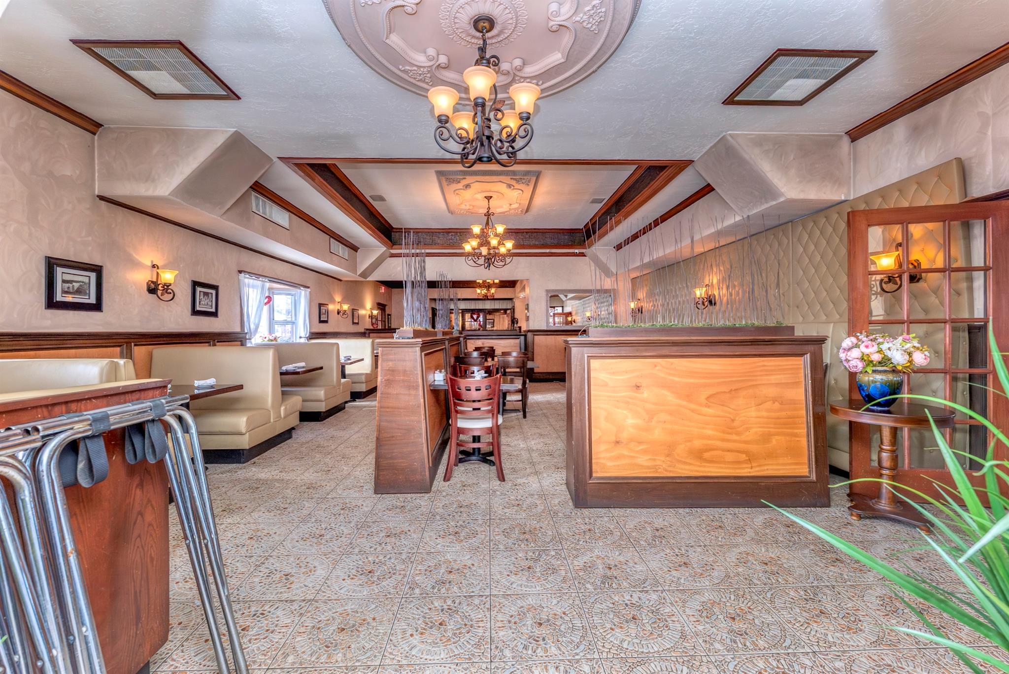 812 Ulster Avenue, Kingston, NY 12401