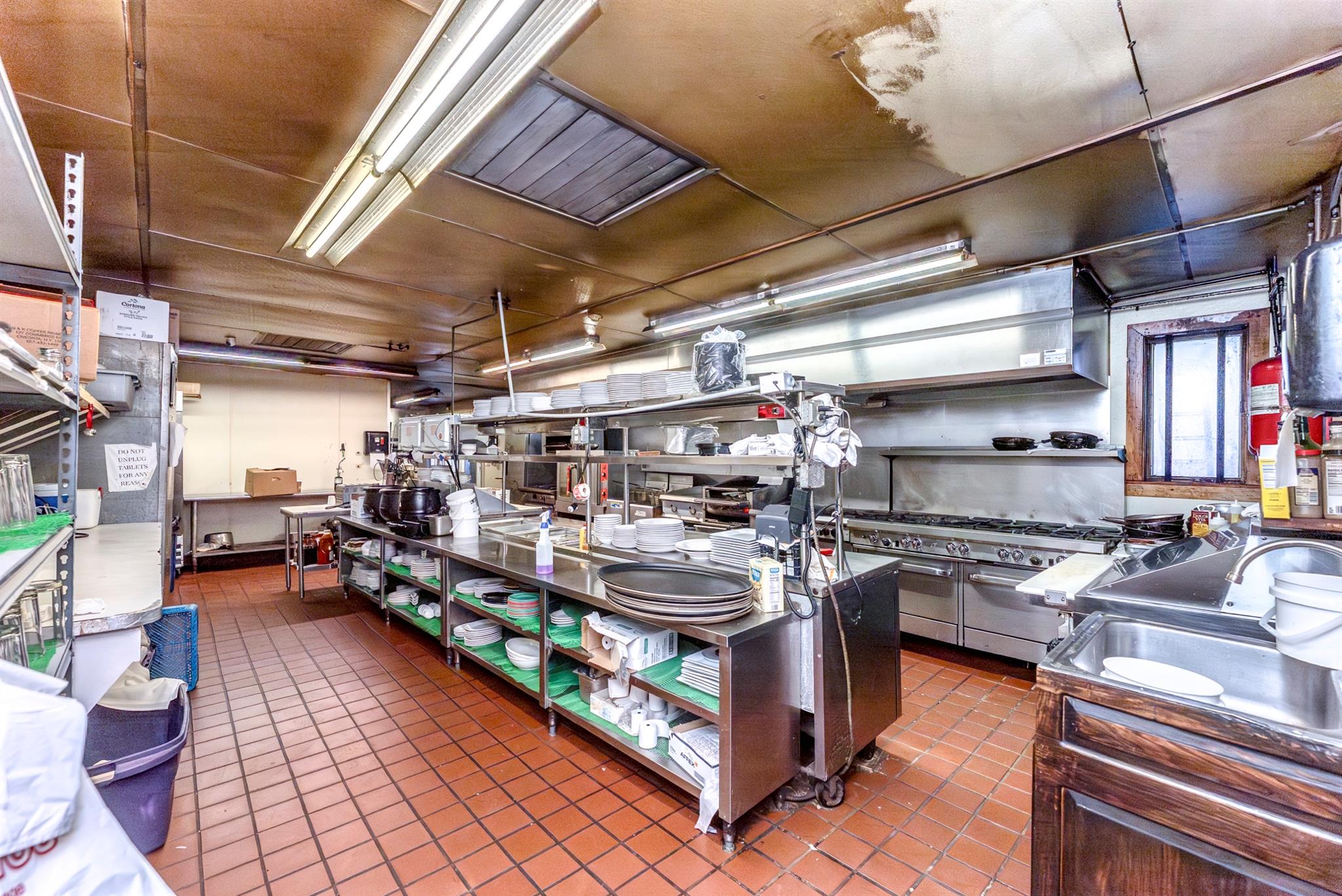 812 Ulster Avenue, Kingston, NY 12401