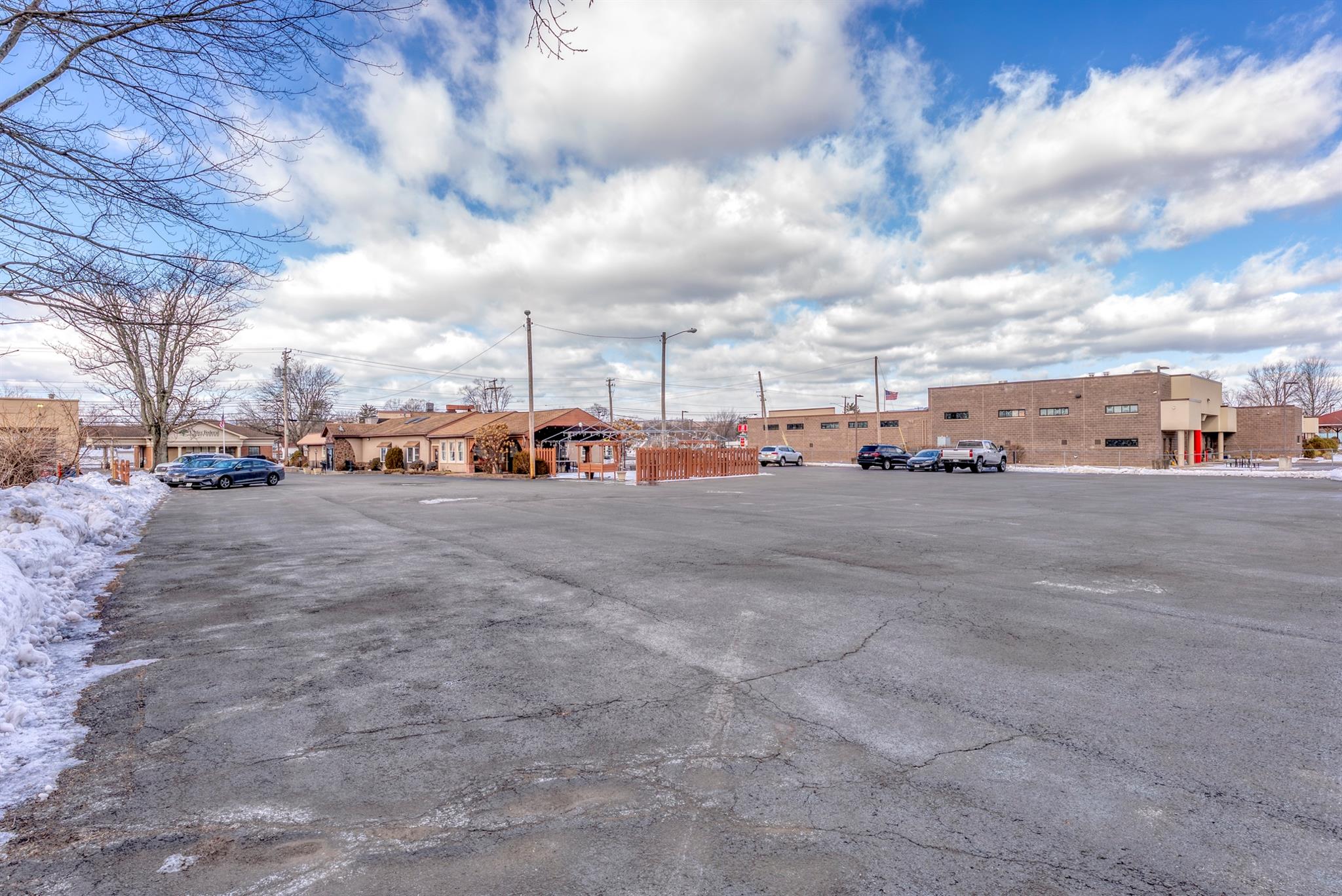 812 Ulster Avenue, Kingston, NY 12401