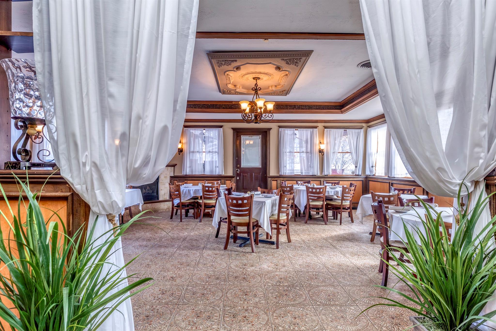 812 Ulster Avenue, Kingston, NY 12401