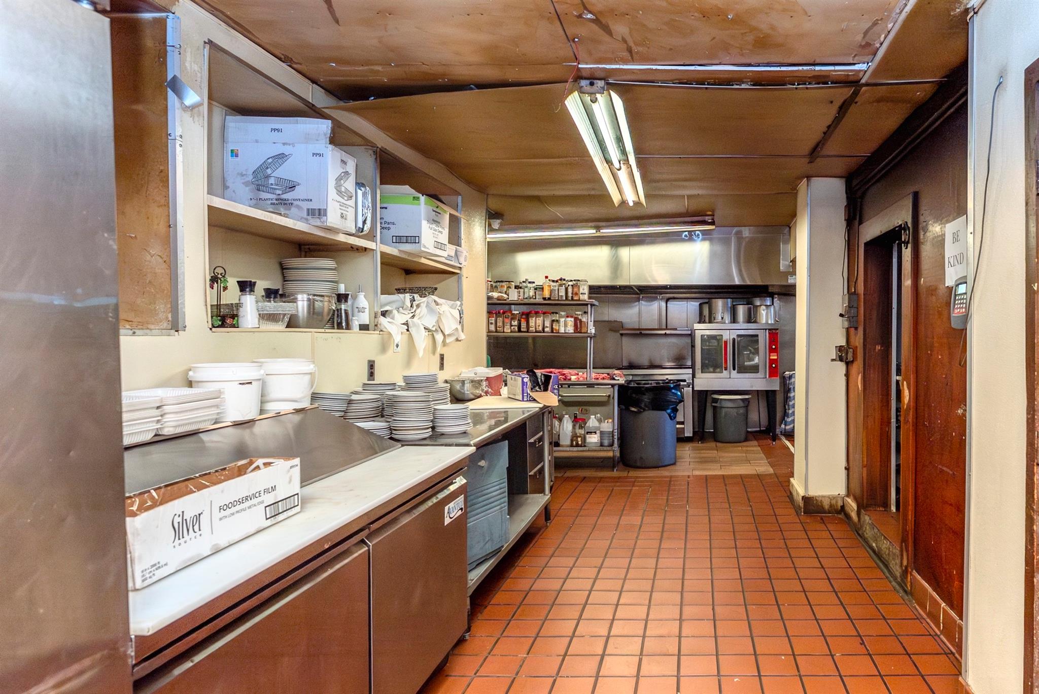 812 Ulster Avenue, Kingston, NY 12401