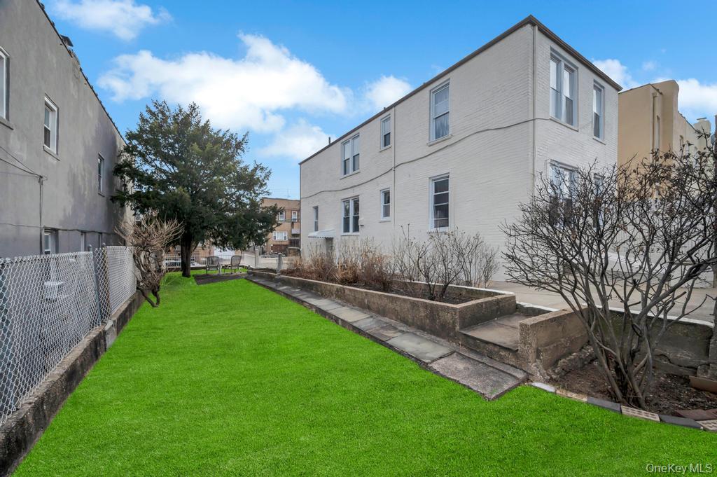 75-33 67th Road, Middle Village, NY 11379