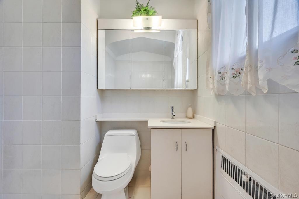 75-33 67th Road, Middle Village, NY 11379