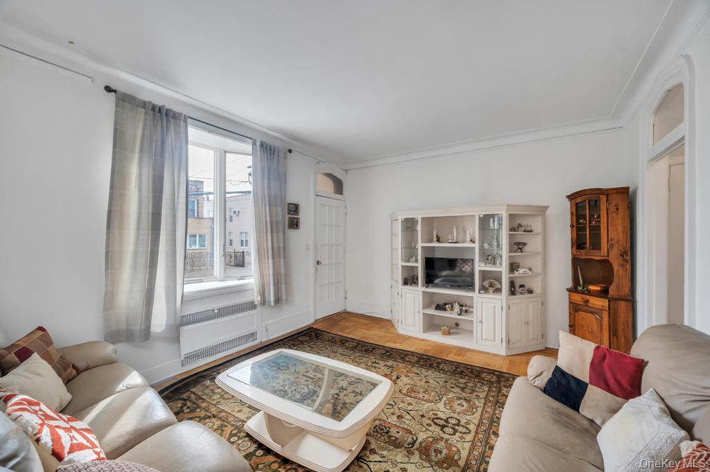 75-33 67th Road, Middle Village, NY 11379